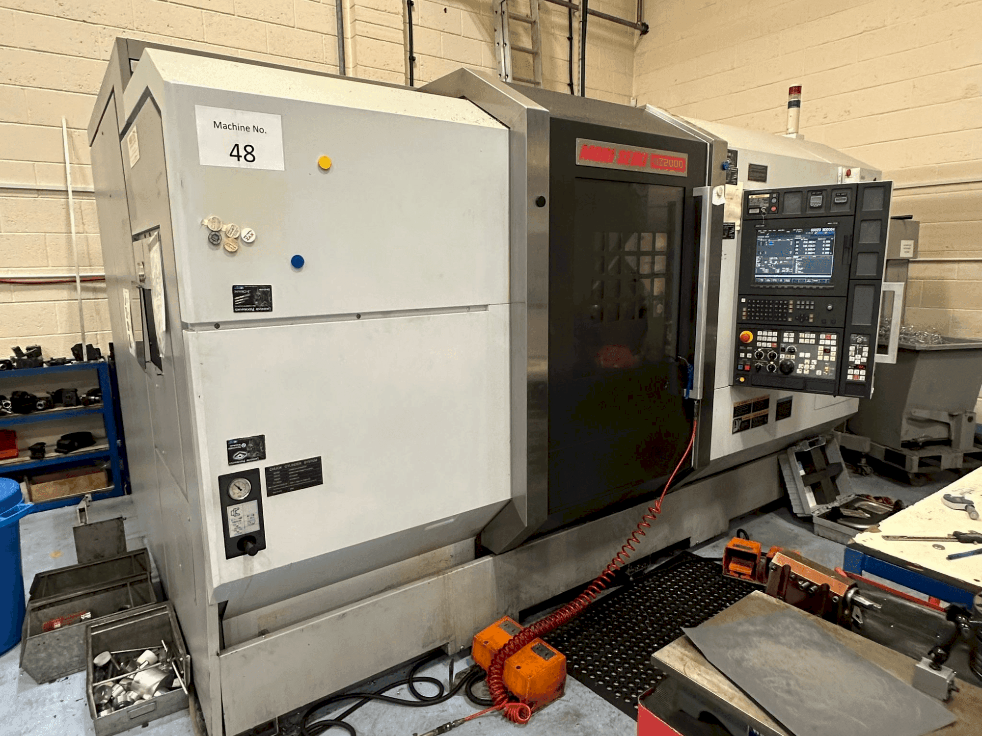 MORI SEIKI NZ2000 Mašinos vaizdas iš priekio