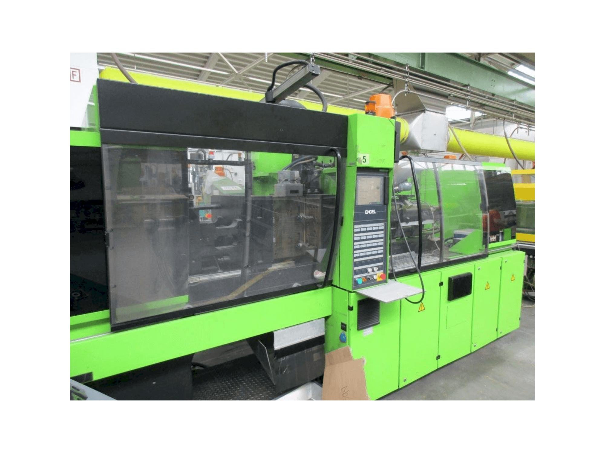 ENGEL Victory 500-110 Tech Mašinos vaizdas iš priekio