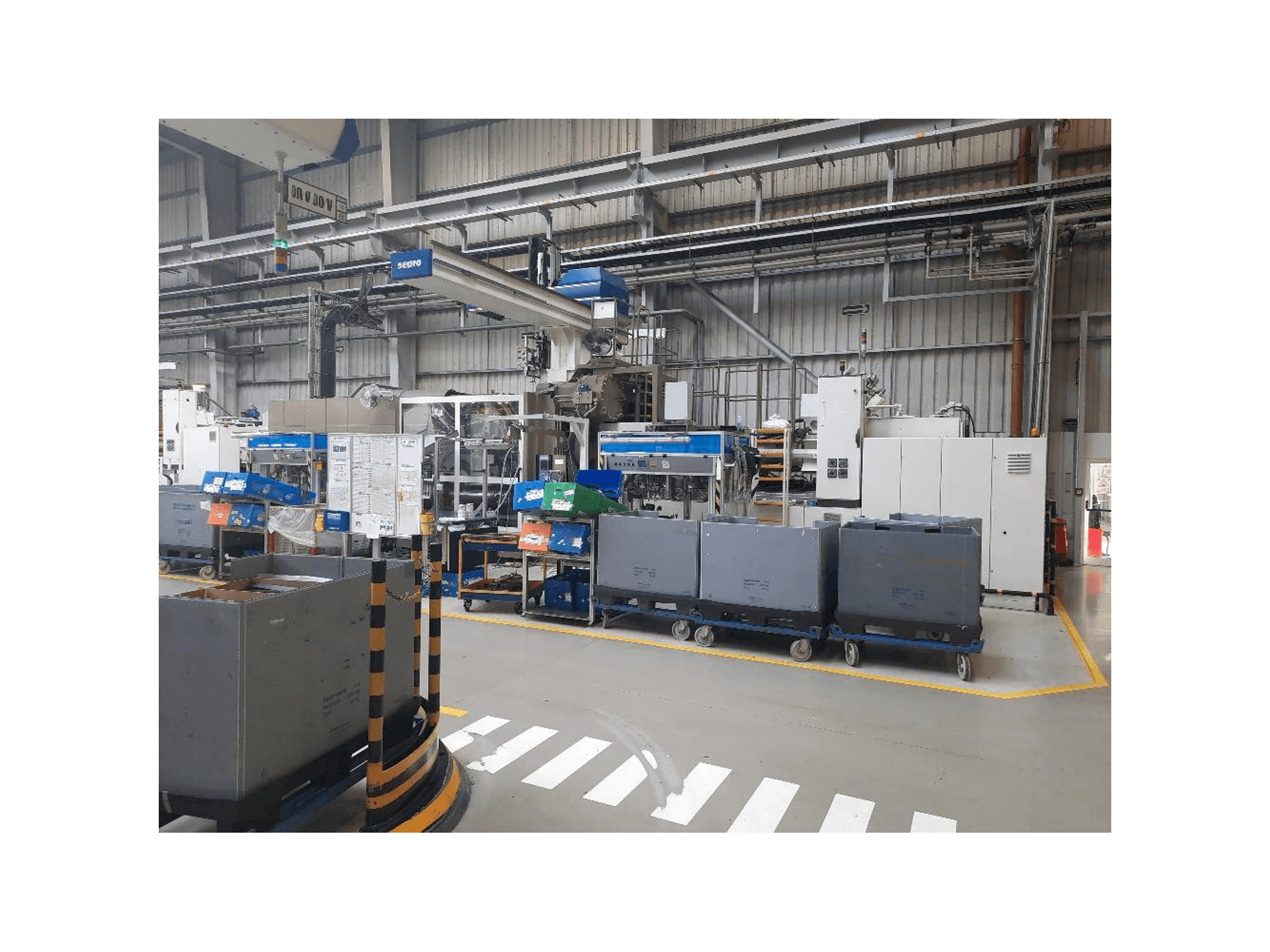 Battenfeld 2000/19000 Mašinos vaizdas iš priekio