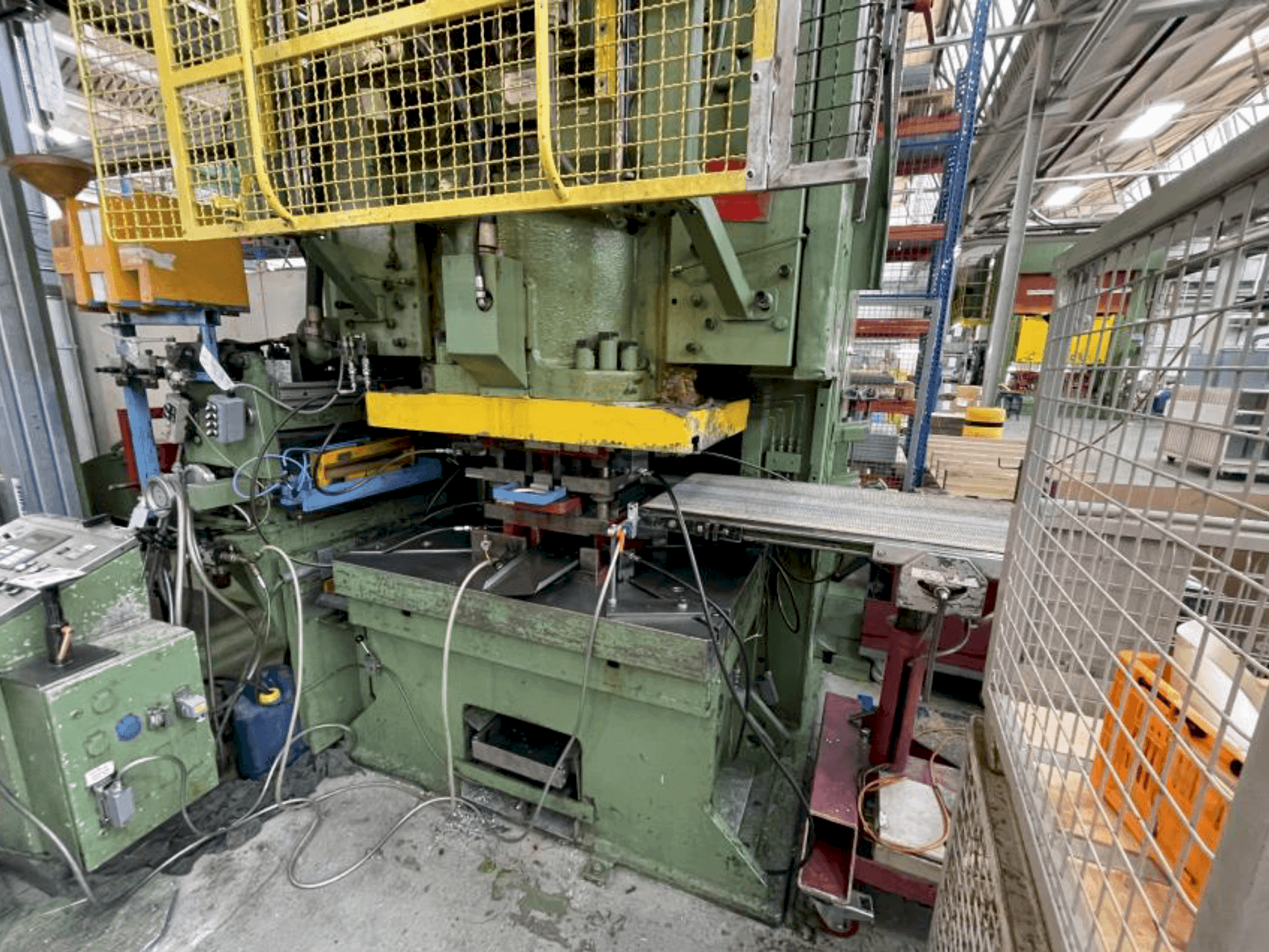 ERFURT PEEX 2 315/1400x880/20-160 Mašinos vaizdas iš priekio