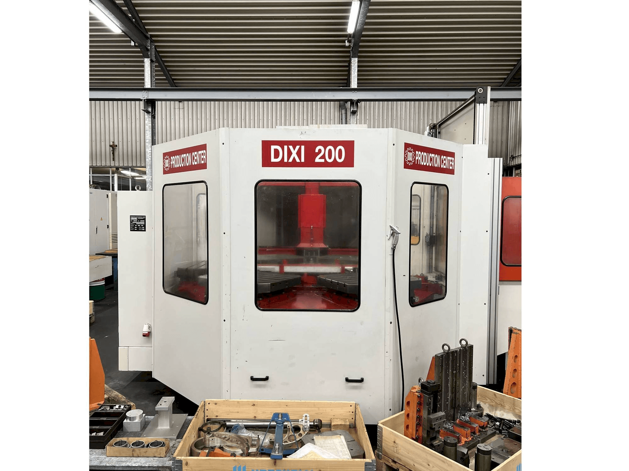 DIXI 200 Mašinos vaizdas iš priekio