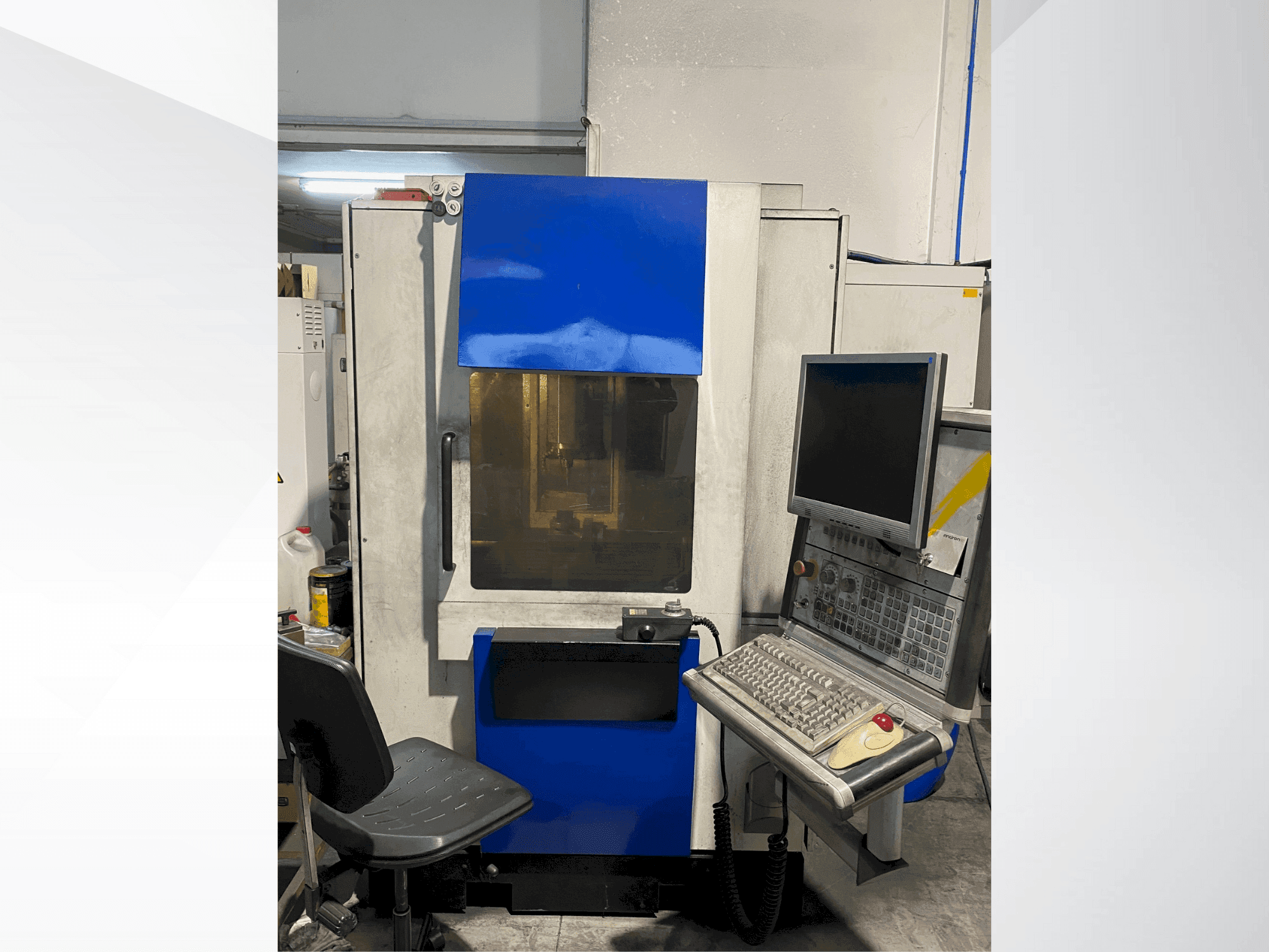 OPS INGERSOLL 600 Mašinos vaizdas iš priekio