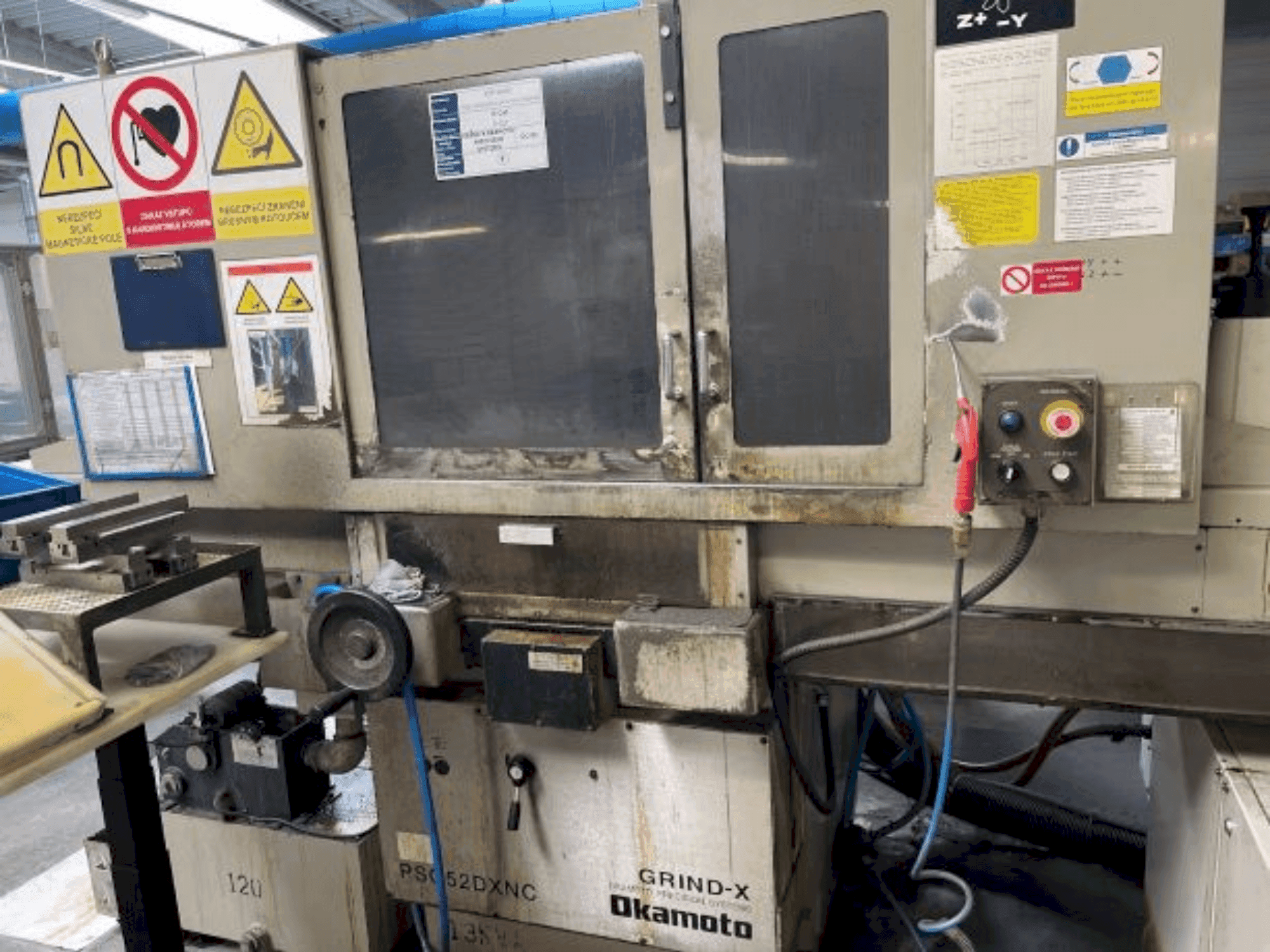 OKAMOTO PSG-52DXNC Mašinos vaizdas iš priekio