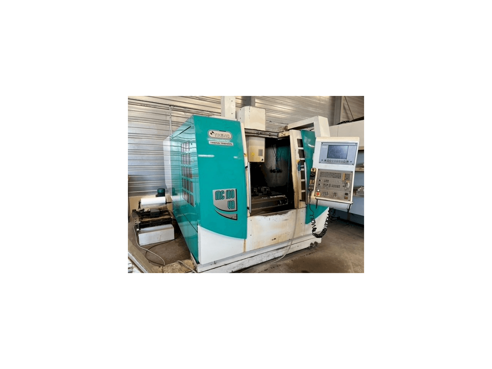 TRENS MC100VA Mašinos vaizdas iš kairės pusės