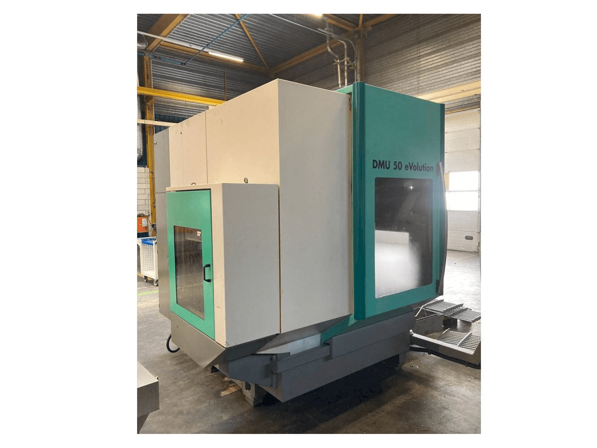 DECKEL MAHO DMG 50Evo Mašinos vaizdas iš priekio