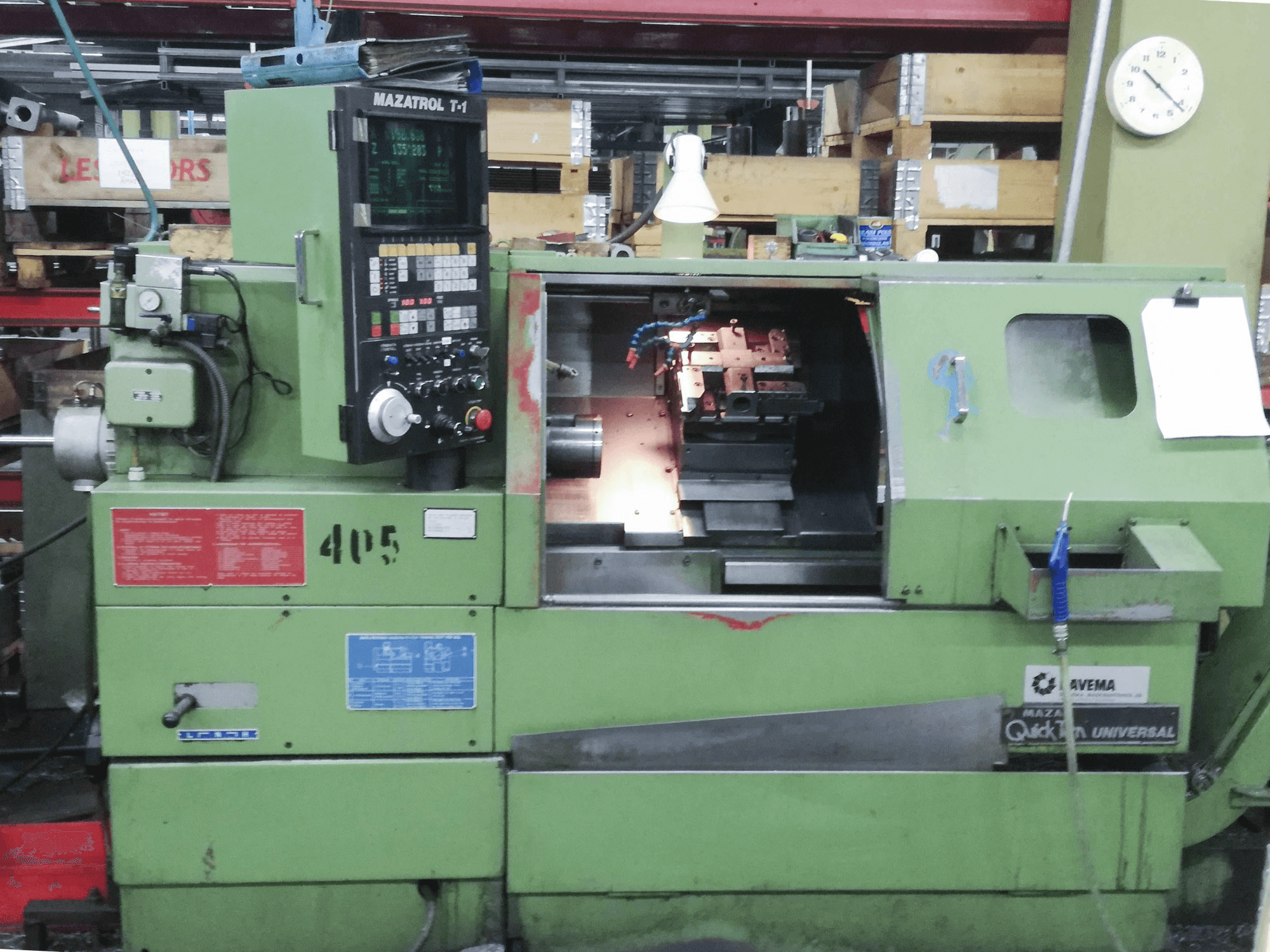Mazak Quick Turn 10 Universal Mašinos vaizdas iš priekio