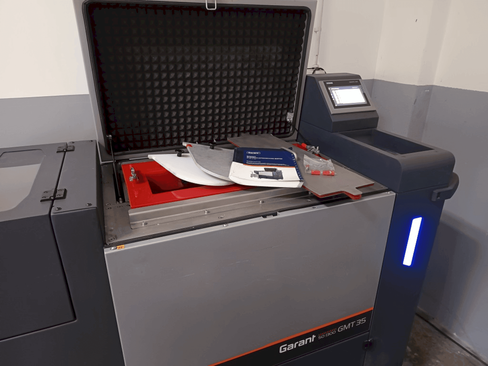 HOFMANN GMT 35 Mašinos vaizdas iš priekio