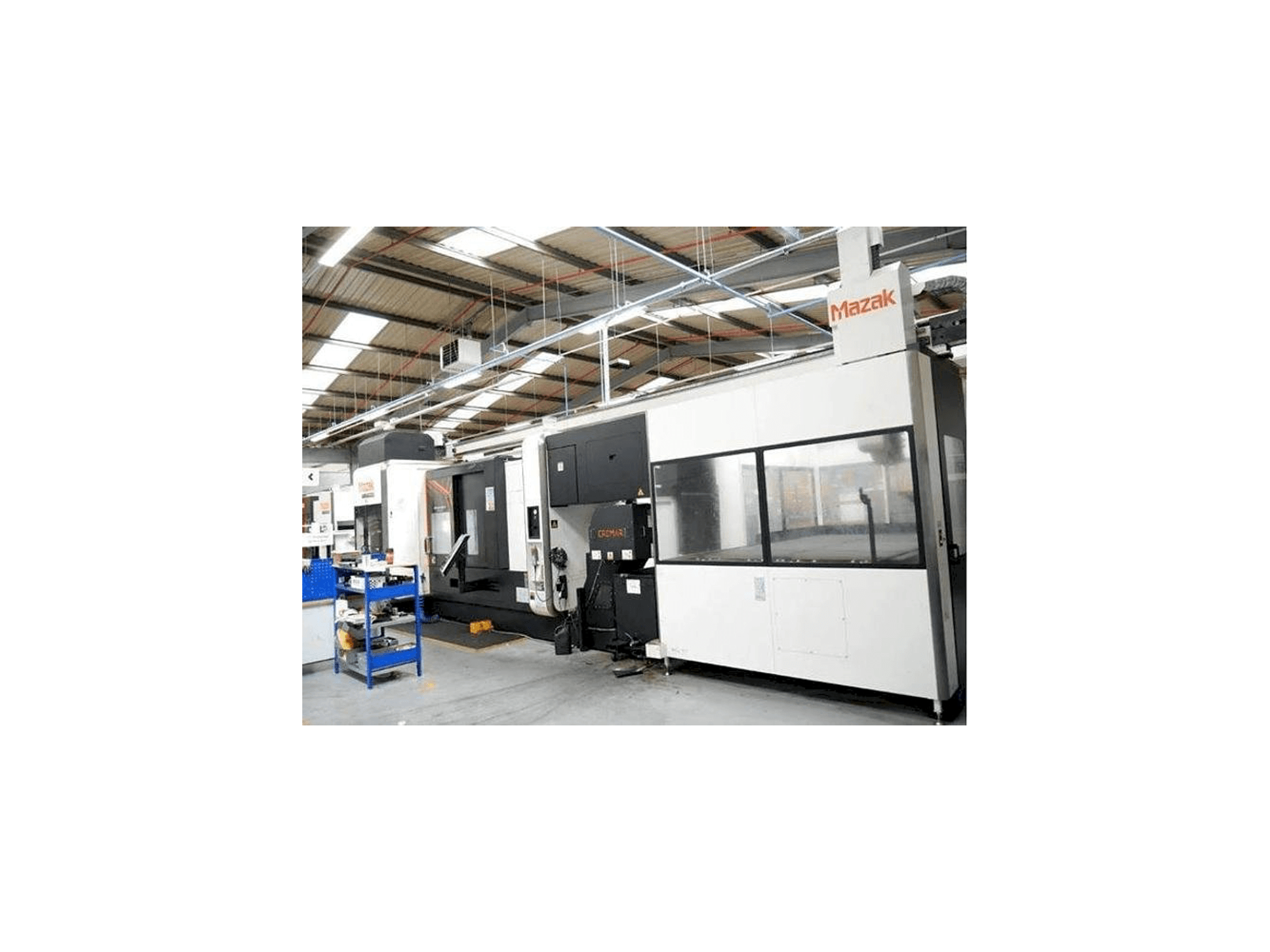 Mazak INTEGREX i-400 ST Mašinos vaizdas iš priekio
