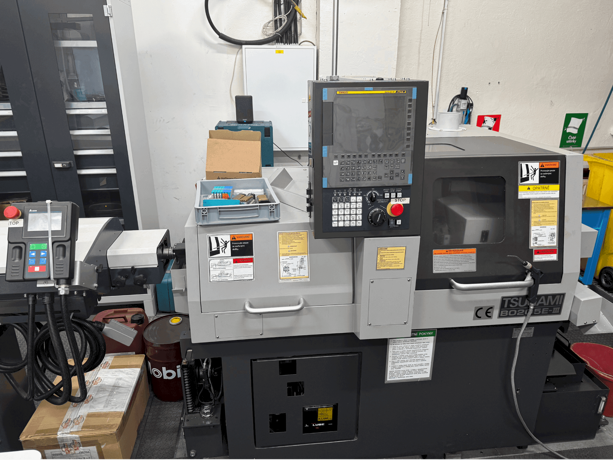 TSUGAMI B0205E-III Mašinos vaizdas iš priekio