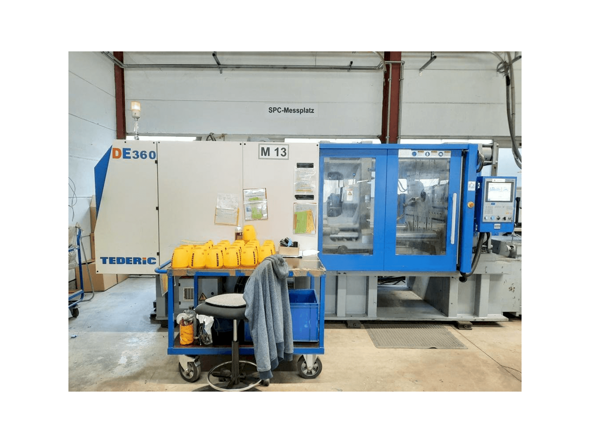 TEDERIC DE360 Mašinos vaizdas iš priekio