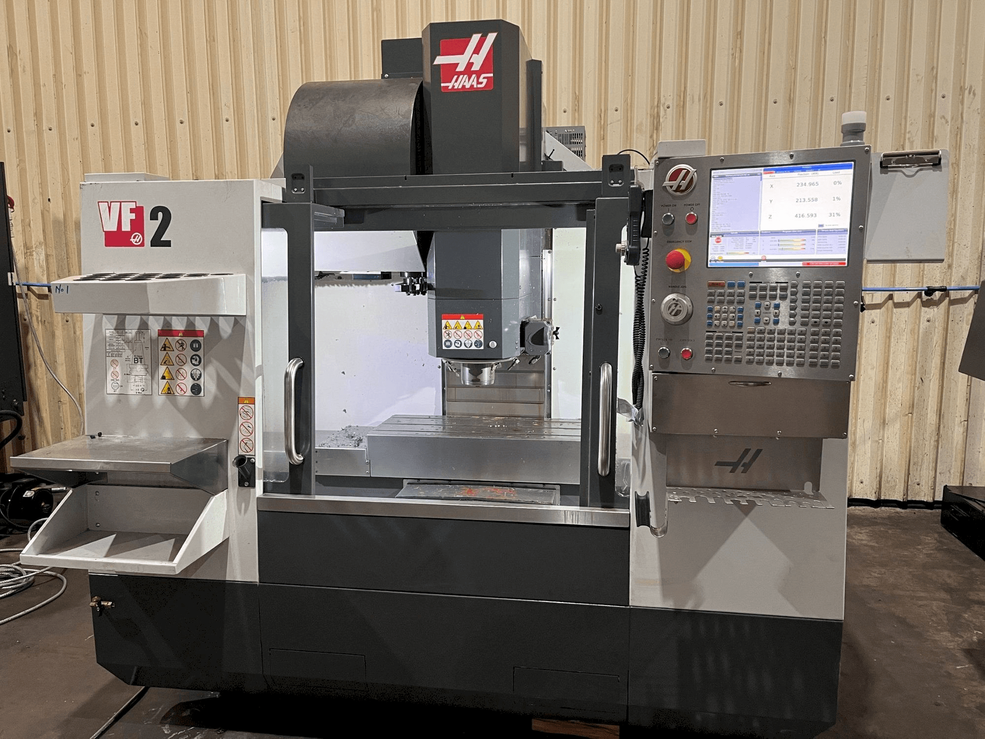 HAAS VF-2 Mašinos vaizdas iš priekio