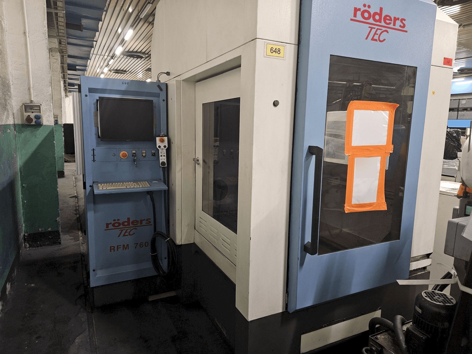 RÖDERS RFM 760/2 Mašinos vaizdas iš priekio