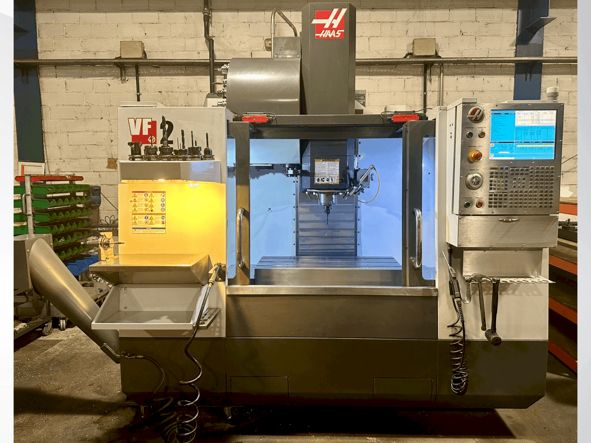 HAAS VF-2 Mašinos vaizdas iš priekio