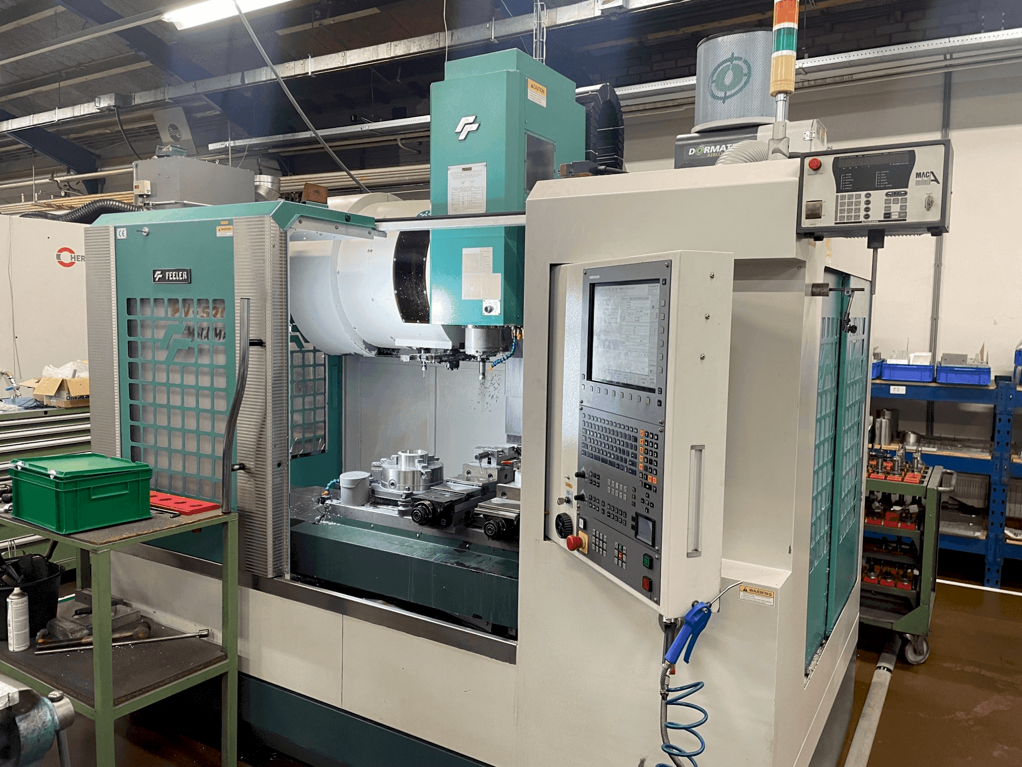 Feeler EV-520 plus A Mašinos vaizdas iš priekio