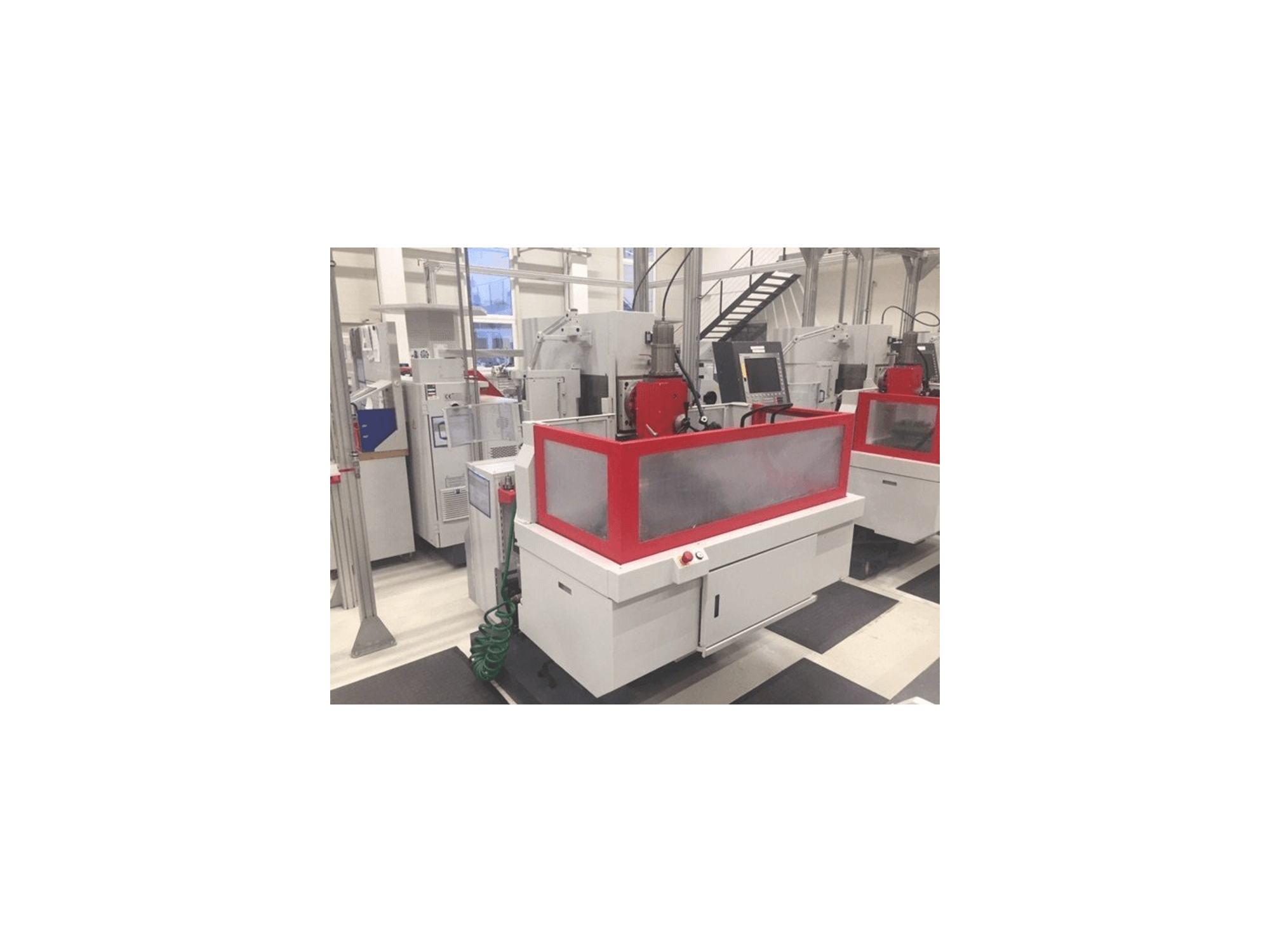 EMCO Emcomat FB-450 MC Mašinos vaizdas iš priekio