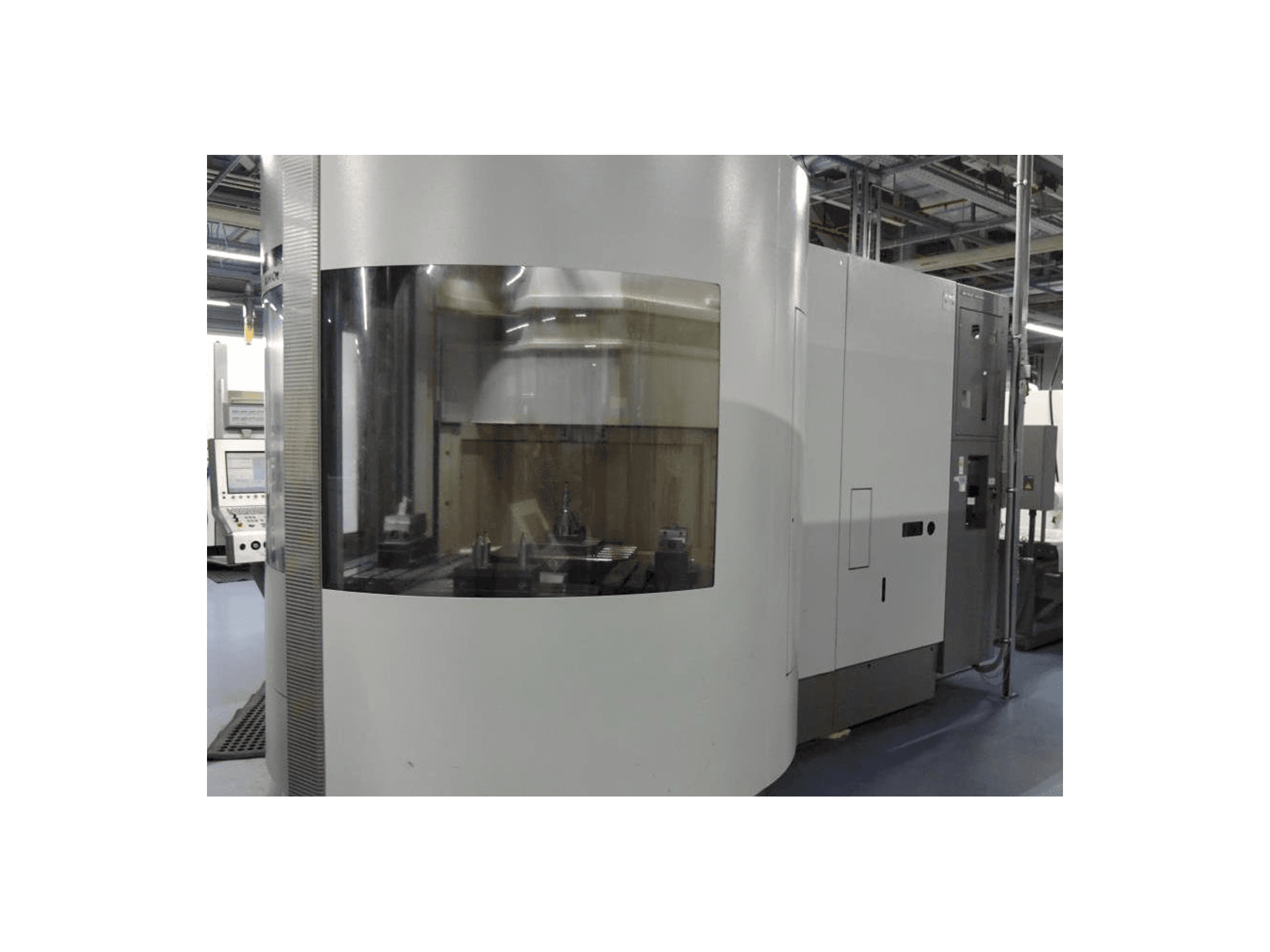 DECKEL MAHO DMC 60 T RS3 Mašinos vaizdas iš priekio