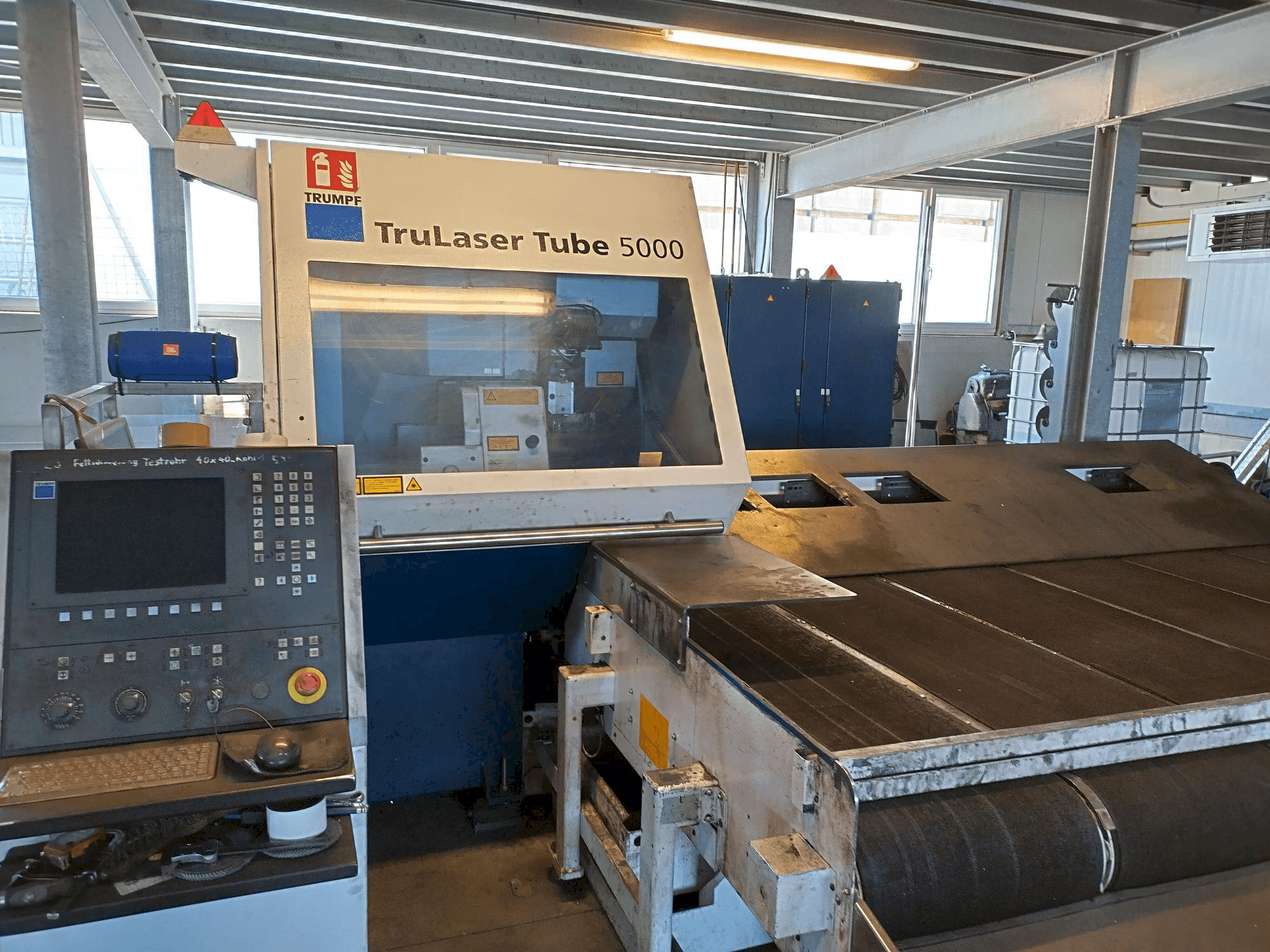 Trumpf TruLaser Tube 5000 Mašinos vaizdas iš priekio