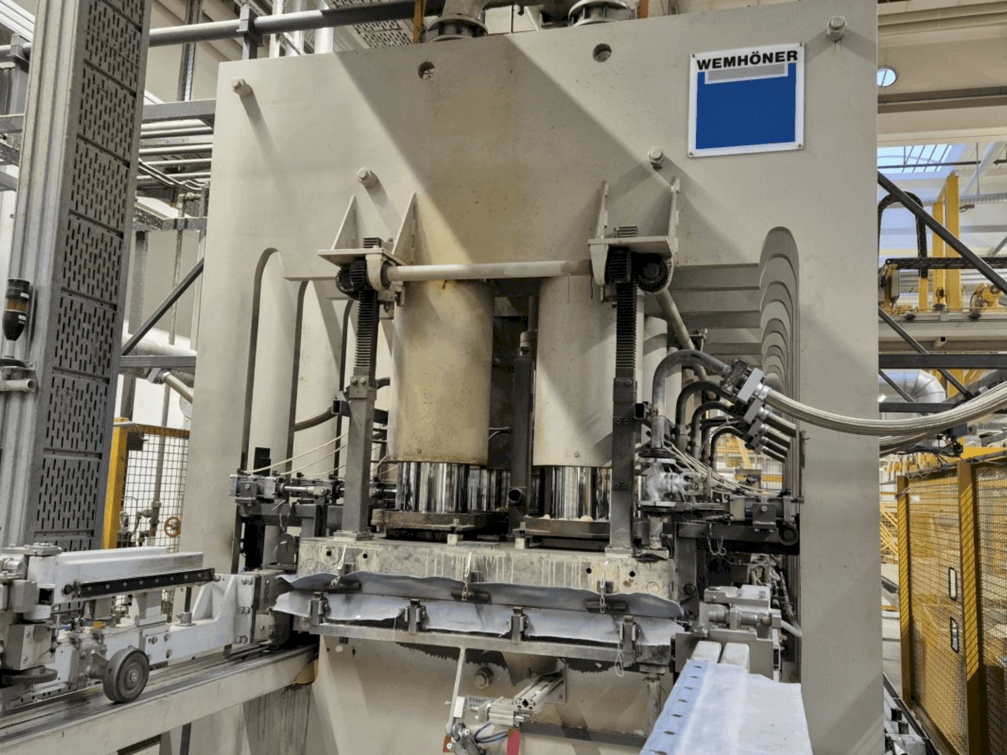 WEMHÖNER KT-F-1E Mašinos vaizdas iš priekio