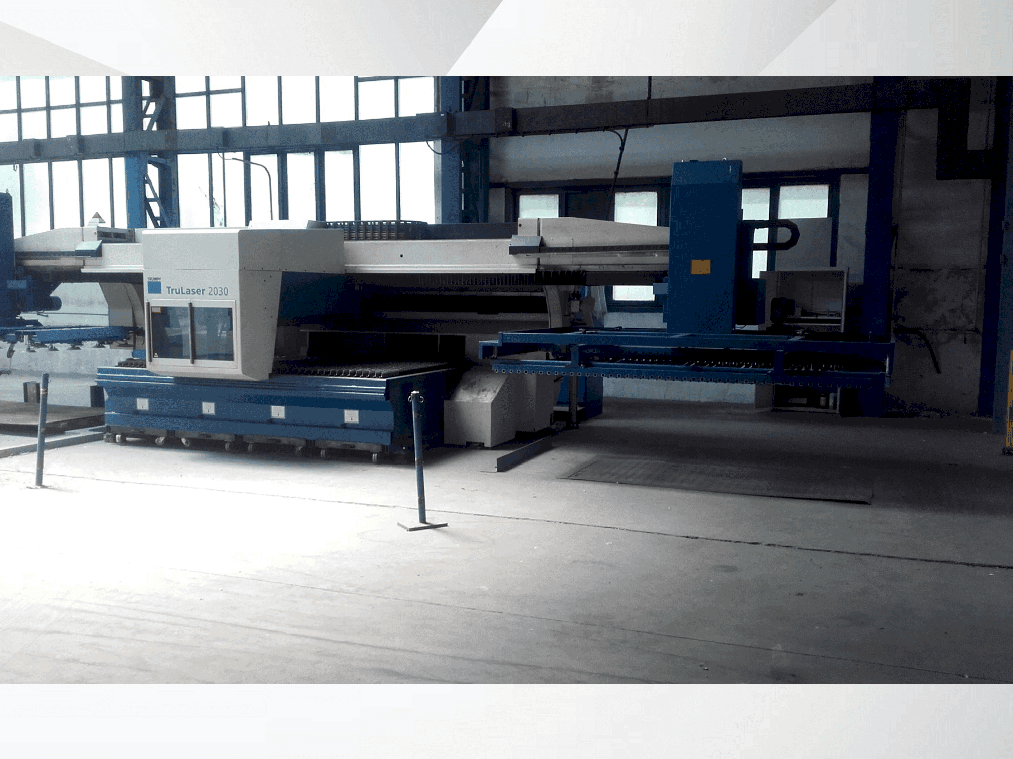 TRUMPF TruLaser 2030 Mašinos vaizdas iš priekio