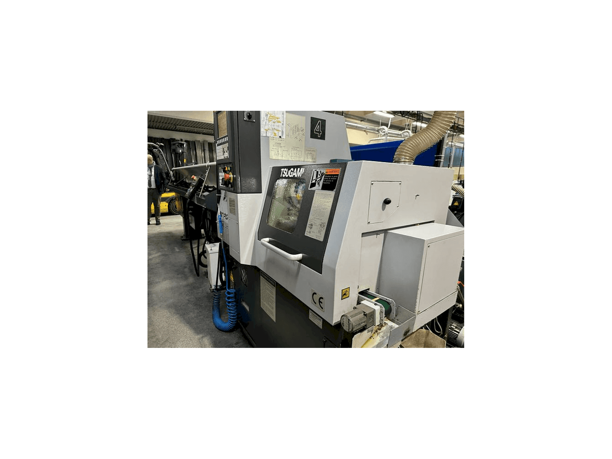 TSUGAMI B0205E-II Mašinos vaizdas iš priekio