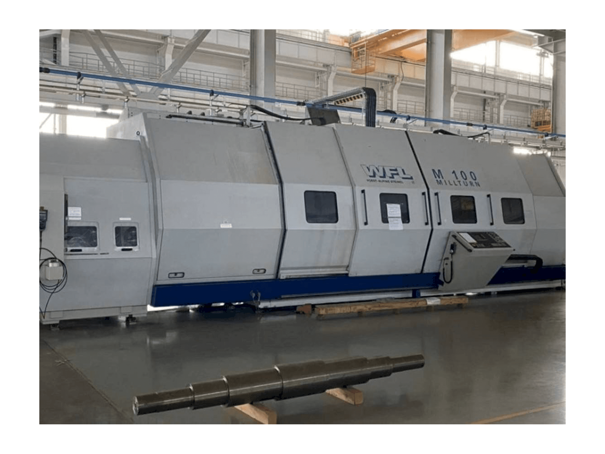 WFL M 100 Mašinos vaizdas iš priekio