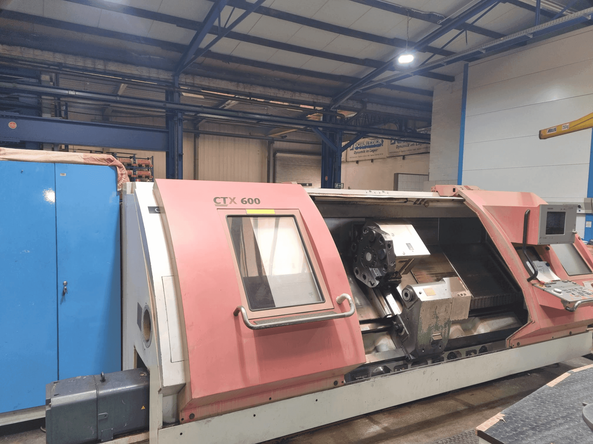 Gildemeister CTX 600 Mašinos vaizdas iš priekio