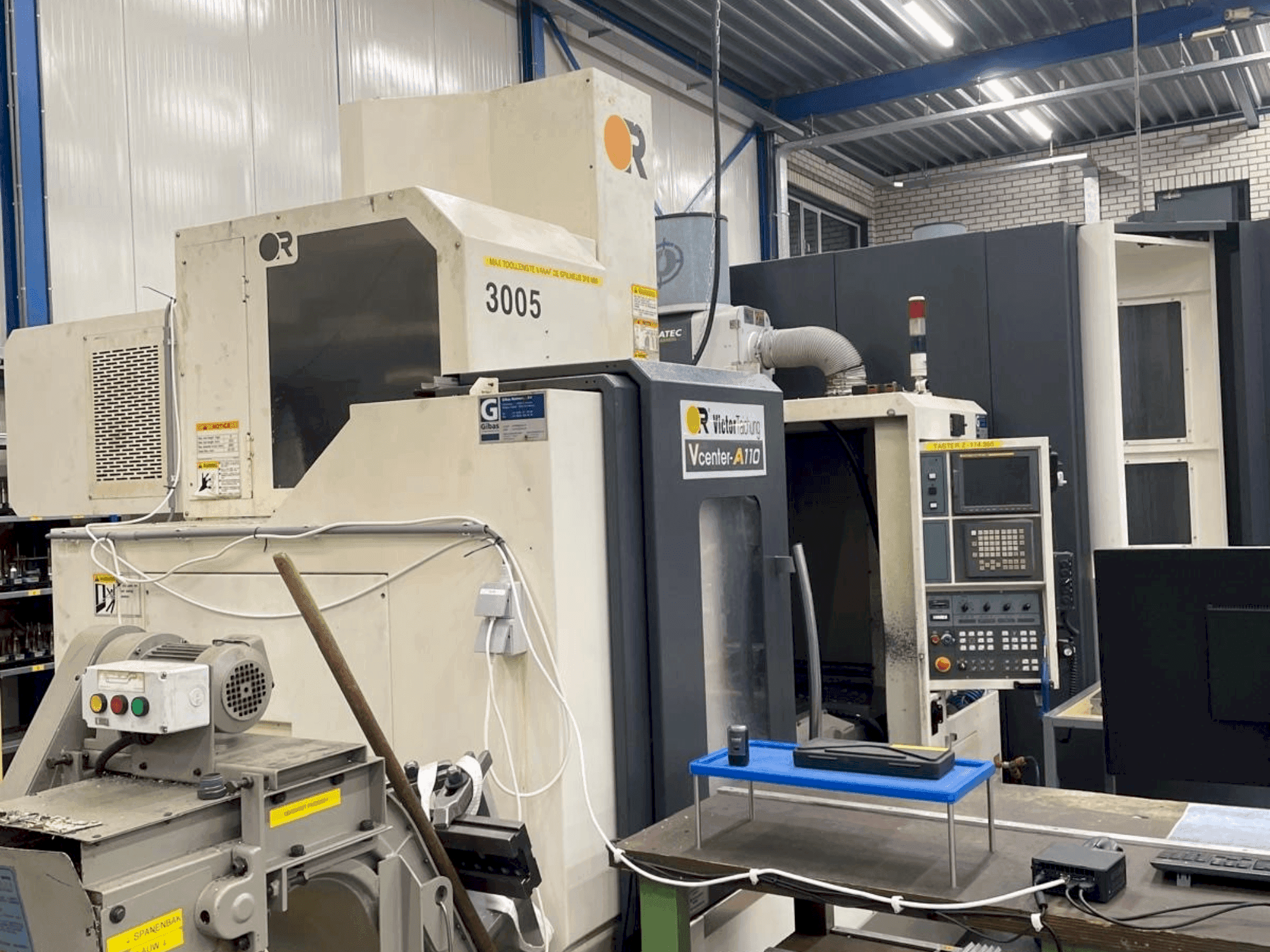 VICTOR TAICHUNG A110 Mašinos vaizdas iš priekio