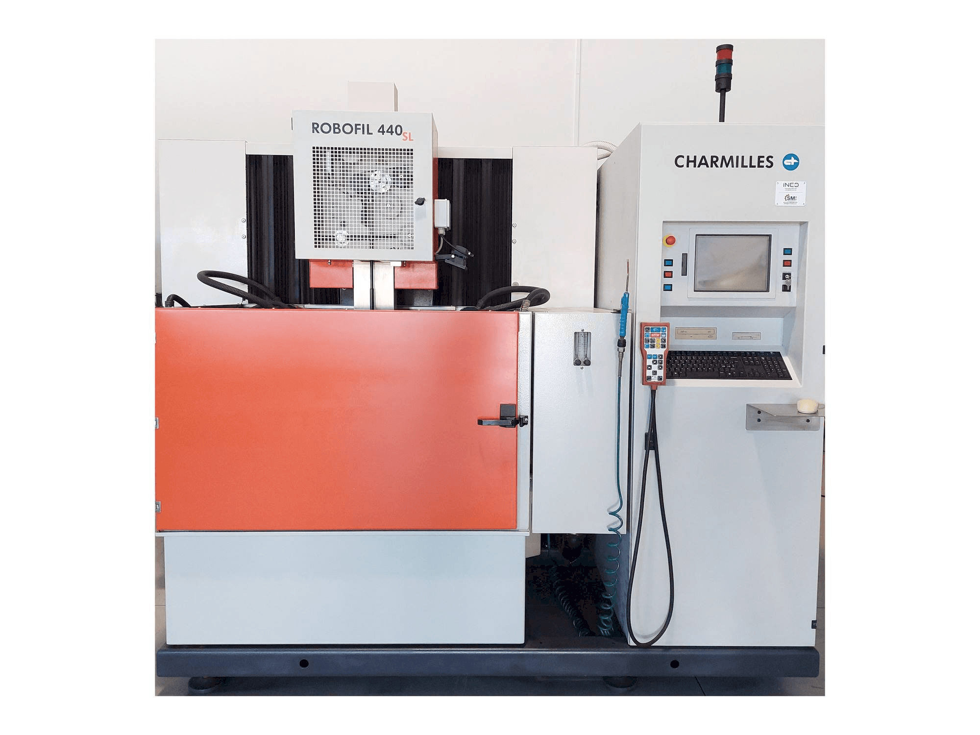 CHARMILLES ROBOFIL 440SL Mašinos vaizdas iš priekio