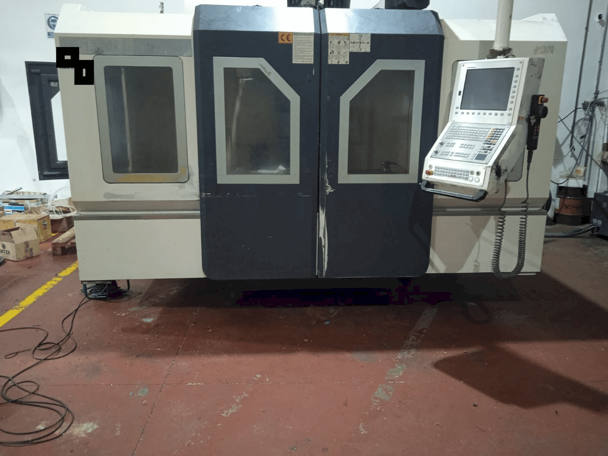 Hartford LG-1370 Mašinos vaizdas iš priekio