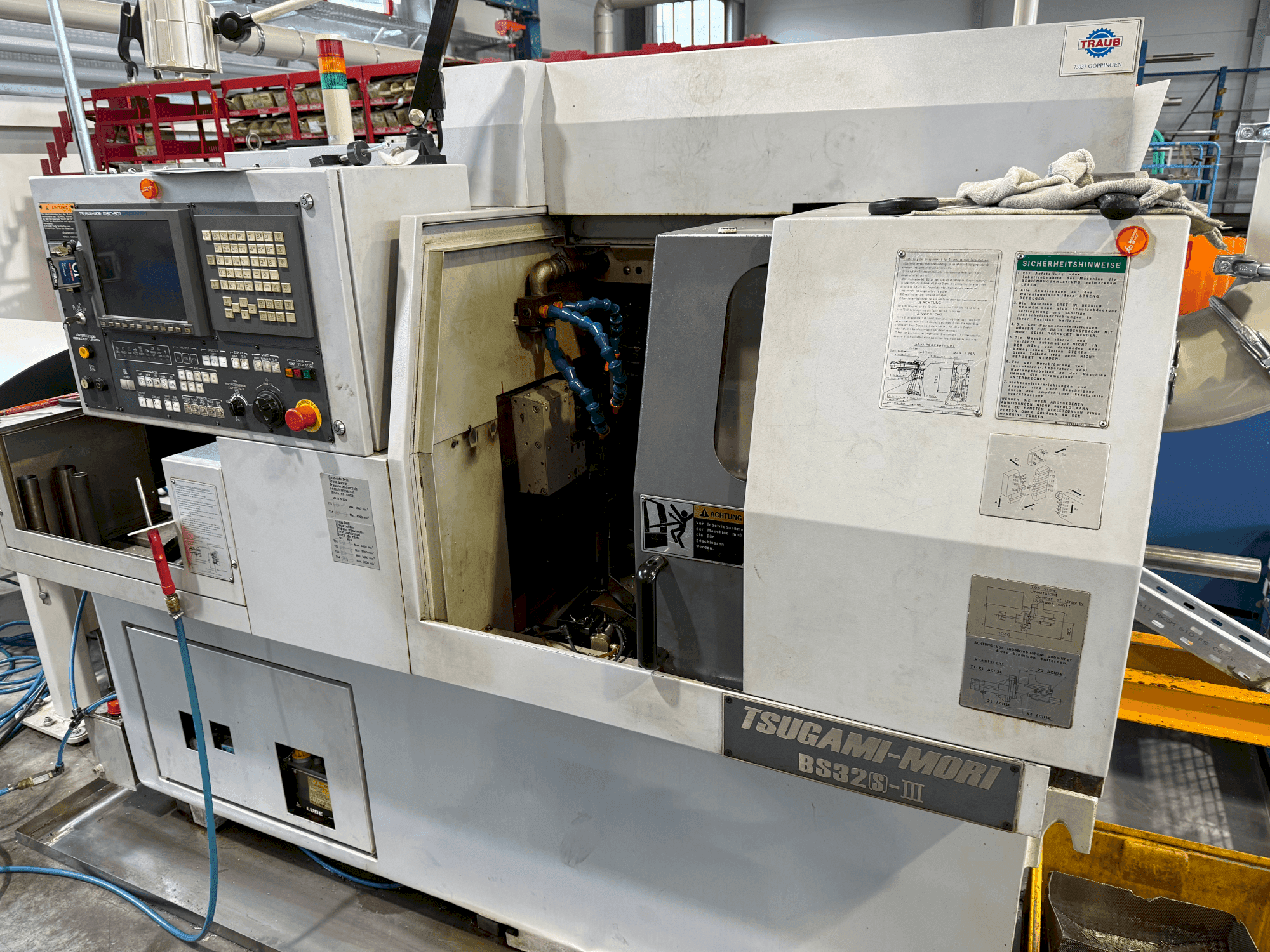 TSUGAMI Mori B32(S)-III Mašinos vaizdas iš priekio