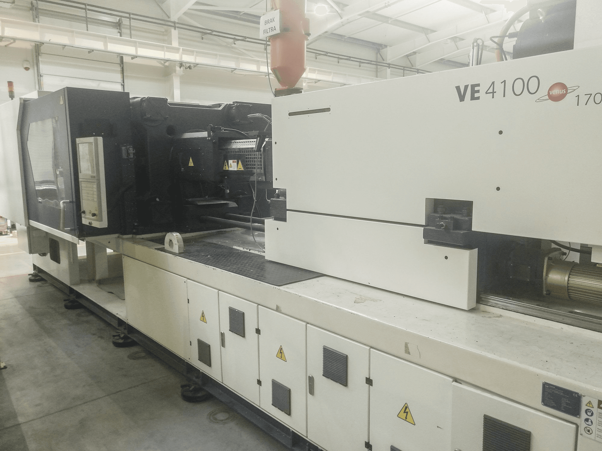 Zhafir VE 4100/1700 Mašinos dešinės pusės vaizdas