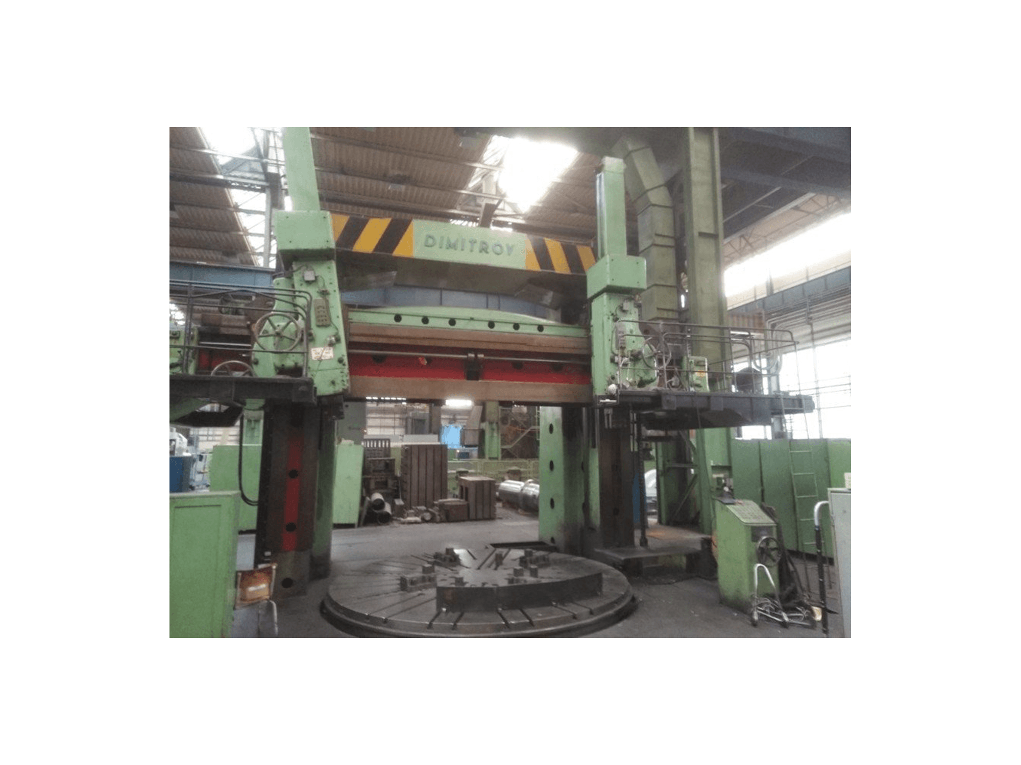 Dimitrov 4000 Mašinos kairės pusės vaizdas