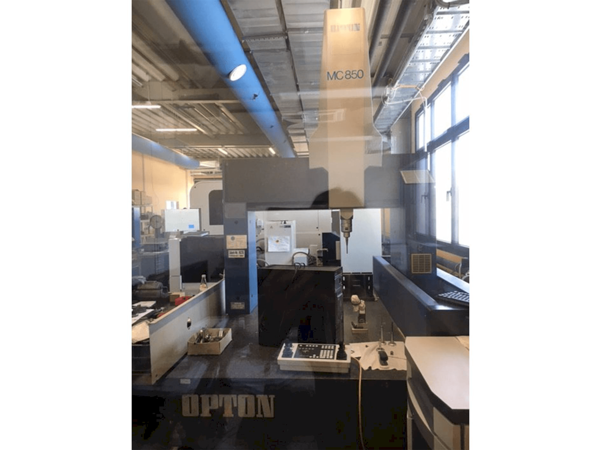 ZEISS Opton MC 850 Mašinos vaizdas iš priekio