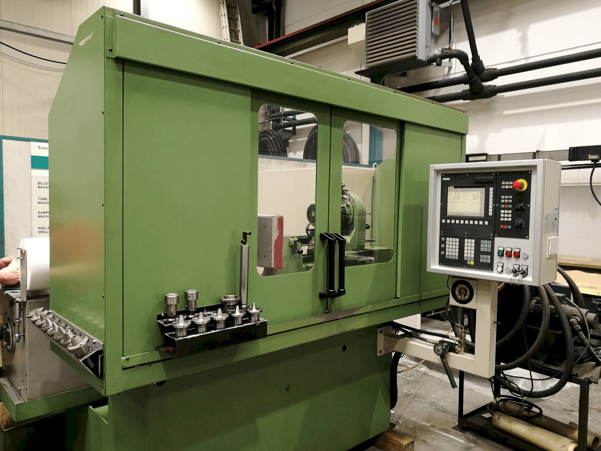 TTB M10 400 NC Mašinos vaizdas iš priekio