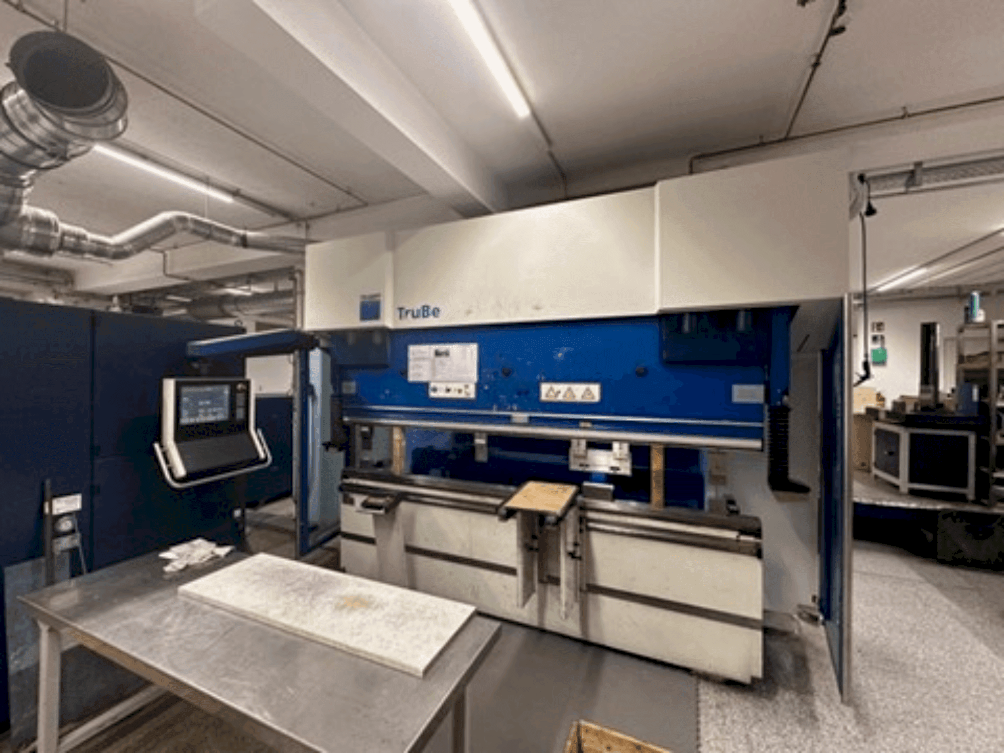 TRUMPF TruBend 5170 Mašinos vaizdas iš priekio