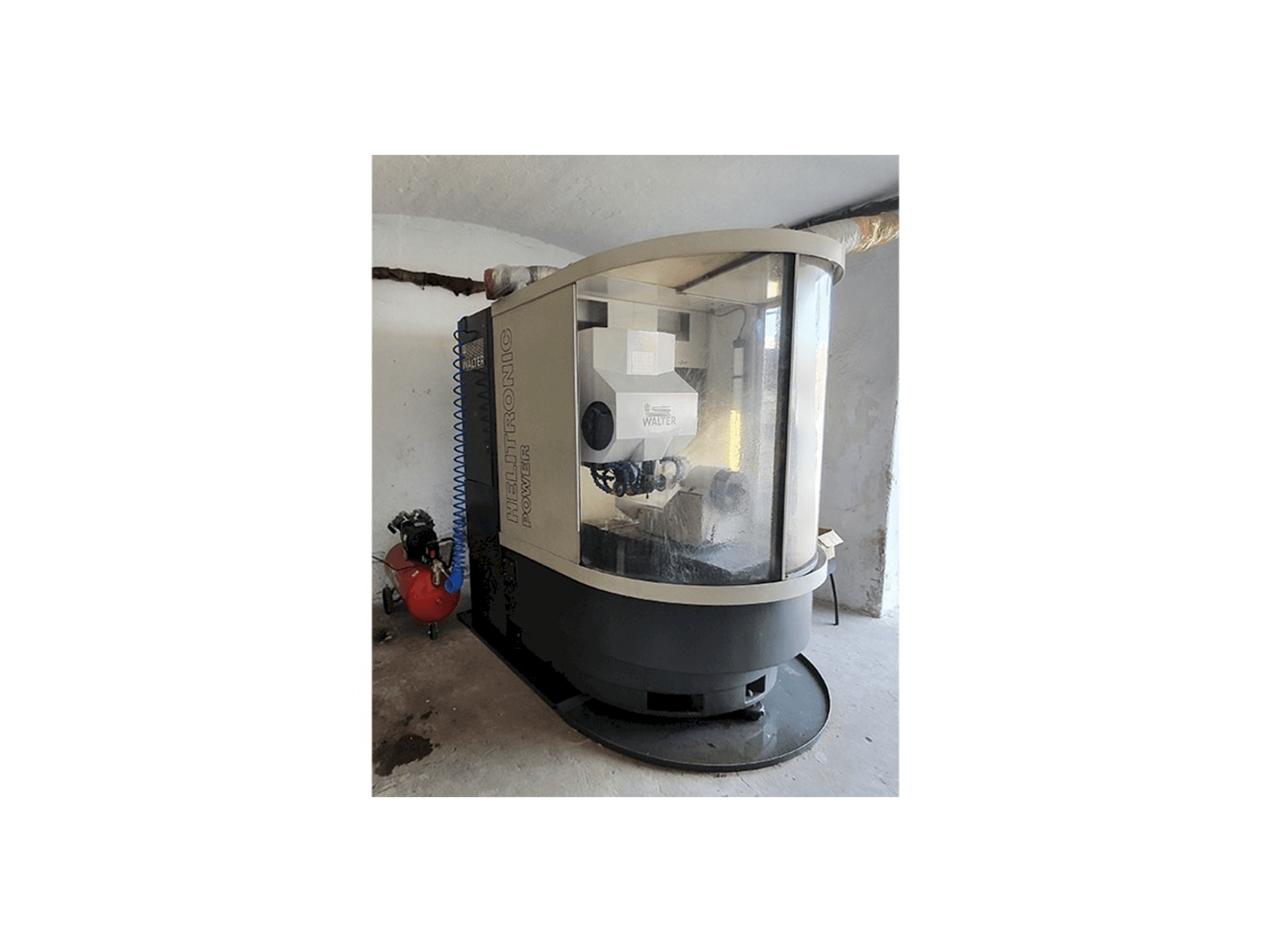 Walter Helitronic Power Mašinos vaizdas iš priekio