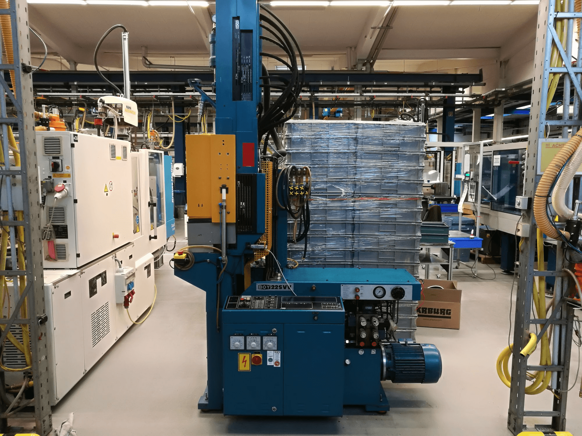 BOY 22 S VV Mašinos vaizdas iš priekio