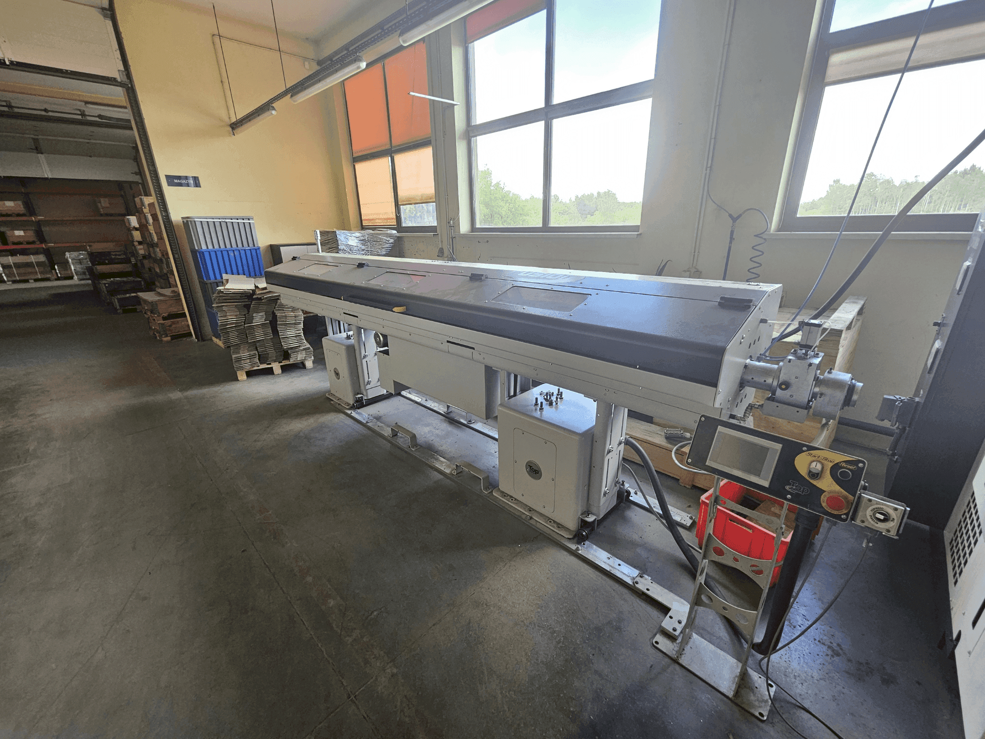 TOP Automazioni FUSION 352 SX Mašinos vaizdas iš priekio