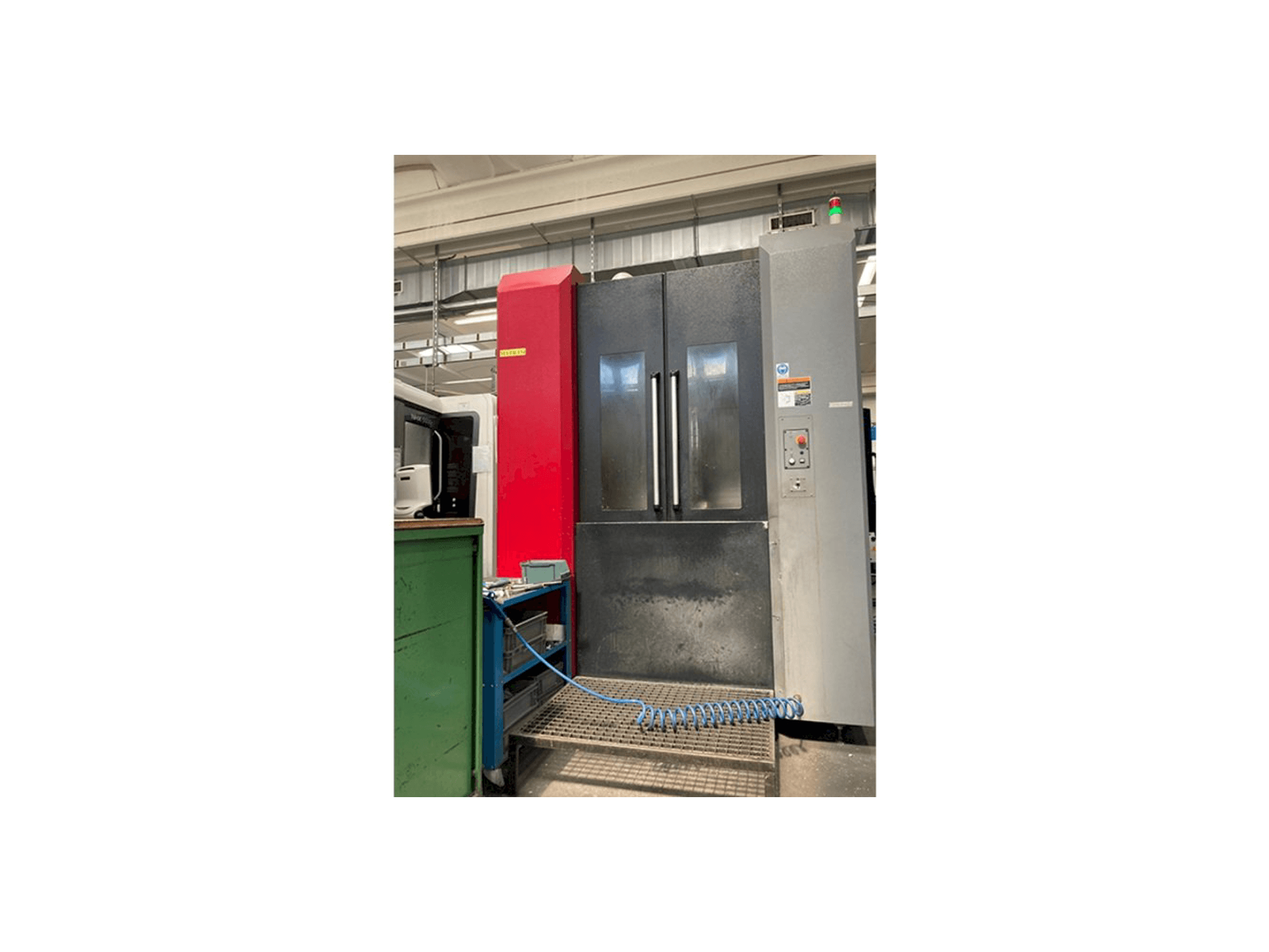 OKK HMC 500 Mašinos vaizdas iš priekio