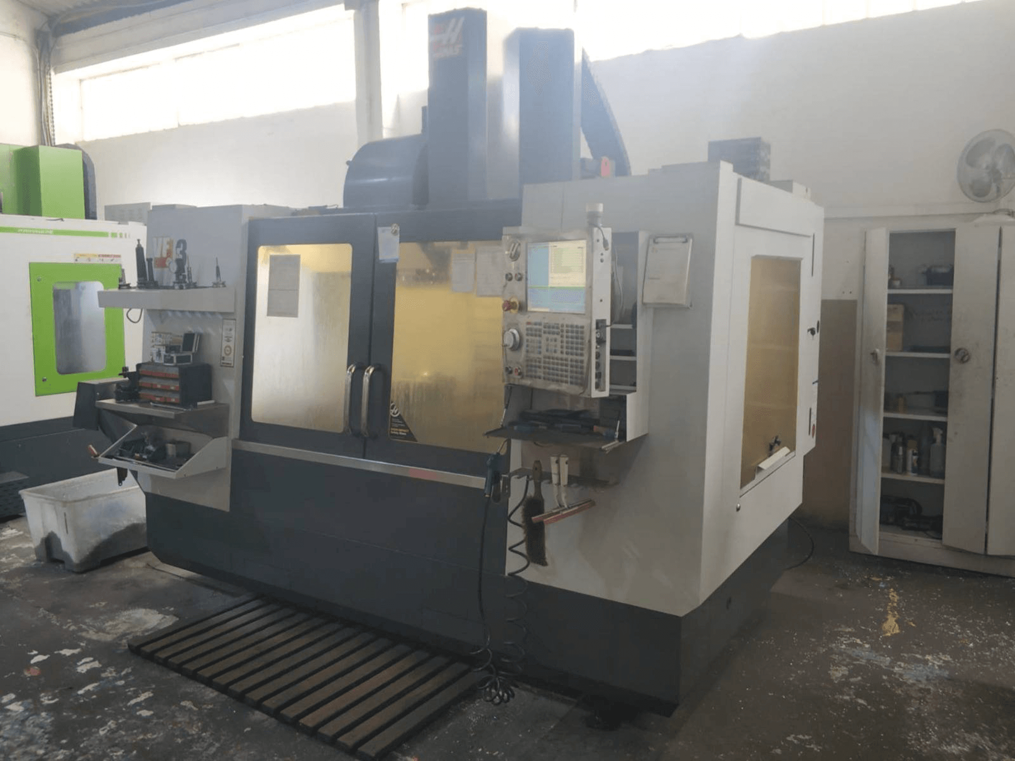 HAAS VF-3 Mašinos vaizdas iš priekio