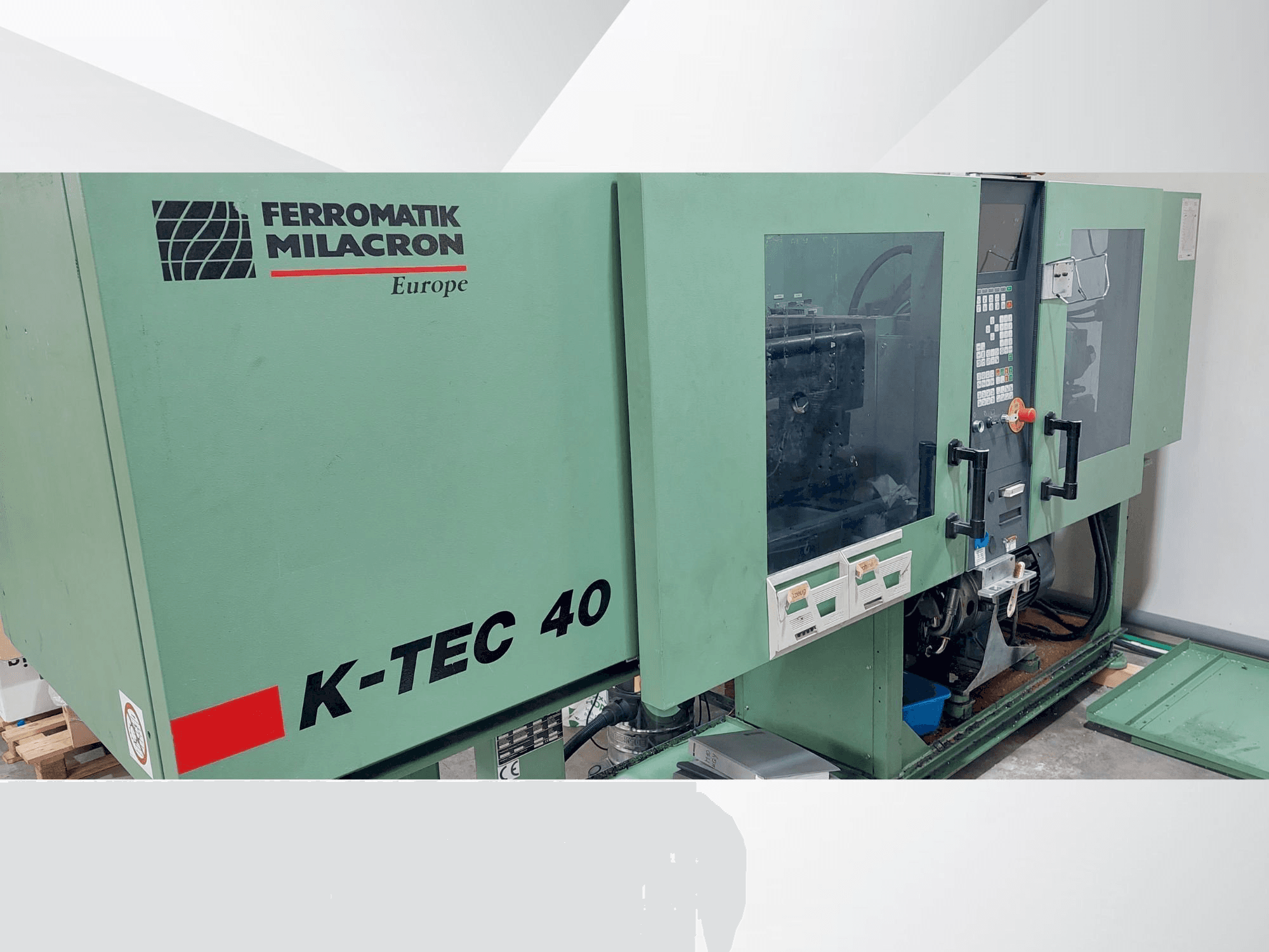 FERROMATIK k-tec 40 S Mašinos vaizdas iš priekio