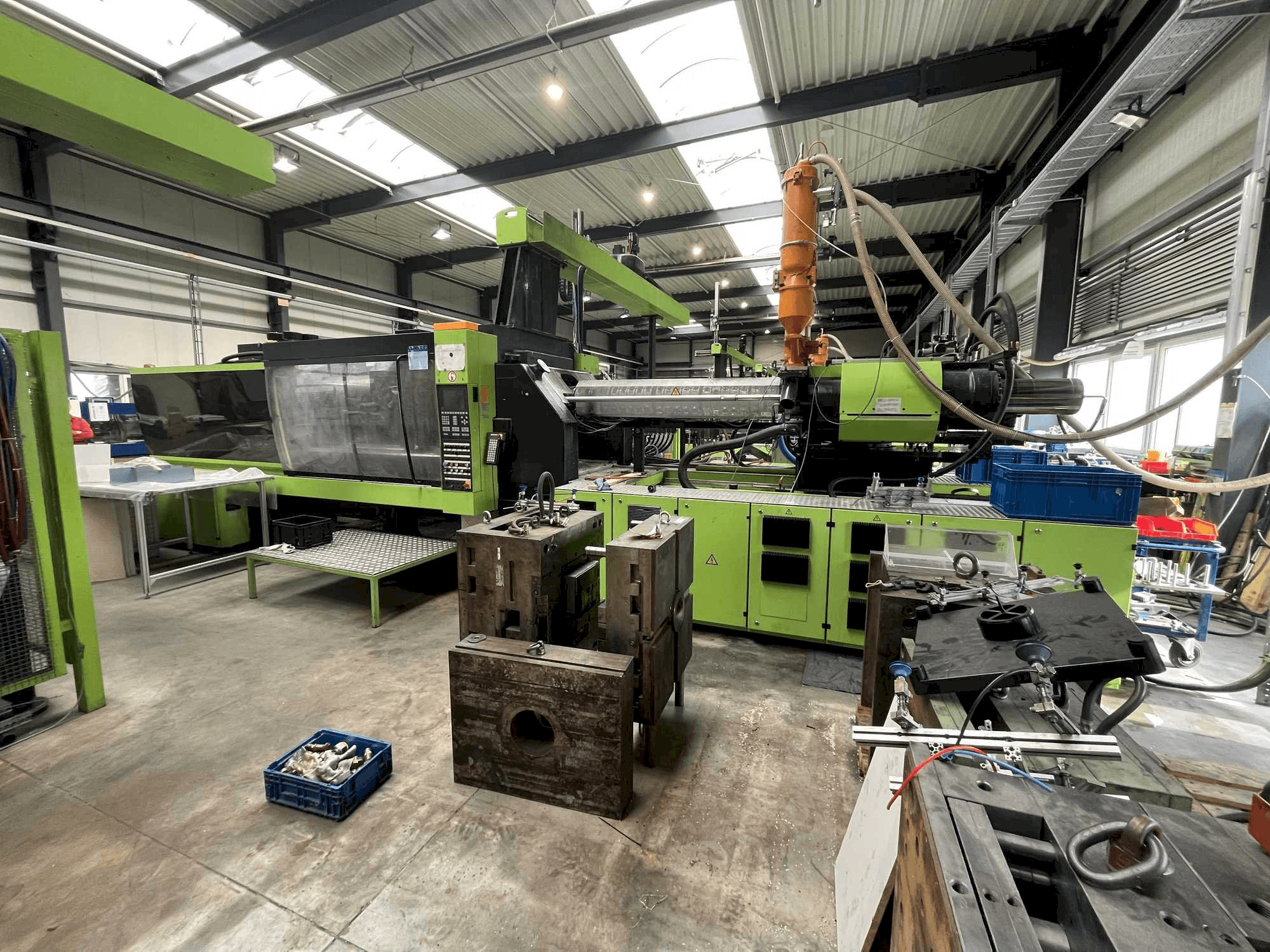 Engel ES 5550/600 HL-V Mašinos vaizdas iš priekio