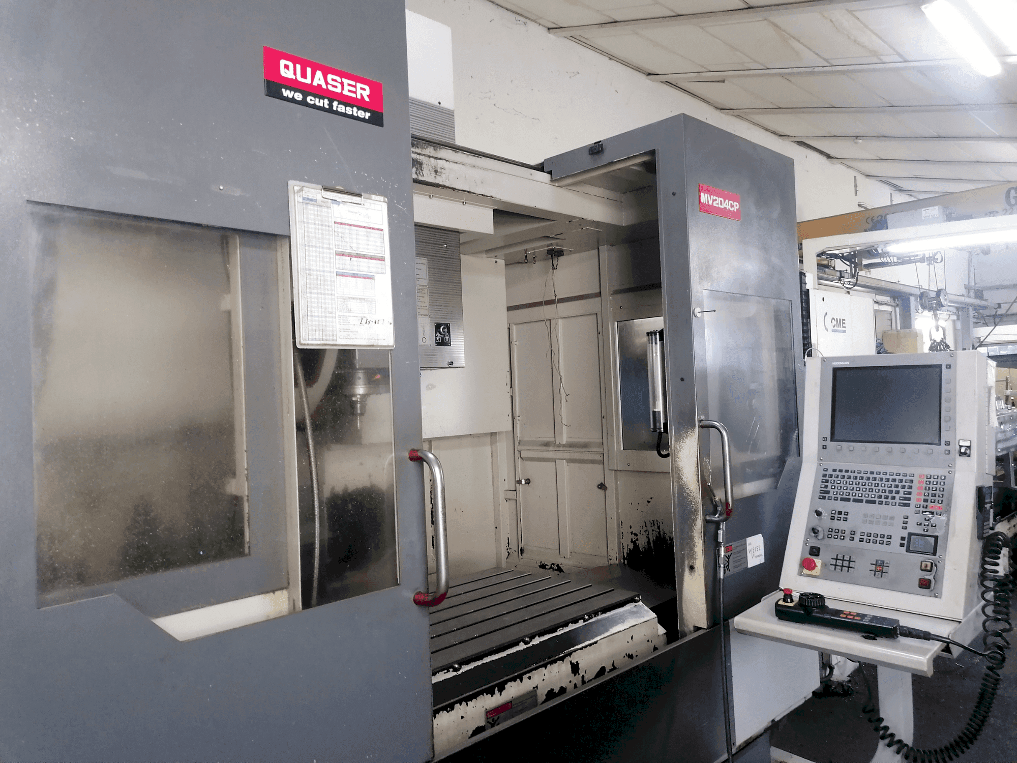 Quaser MV 204 CP Mašinos vaizdas iš priekio