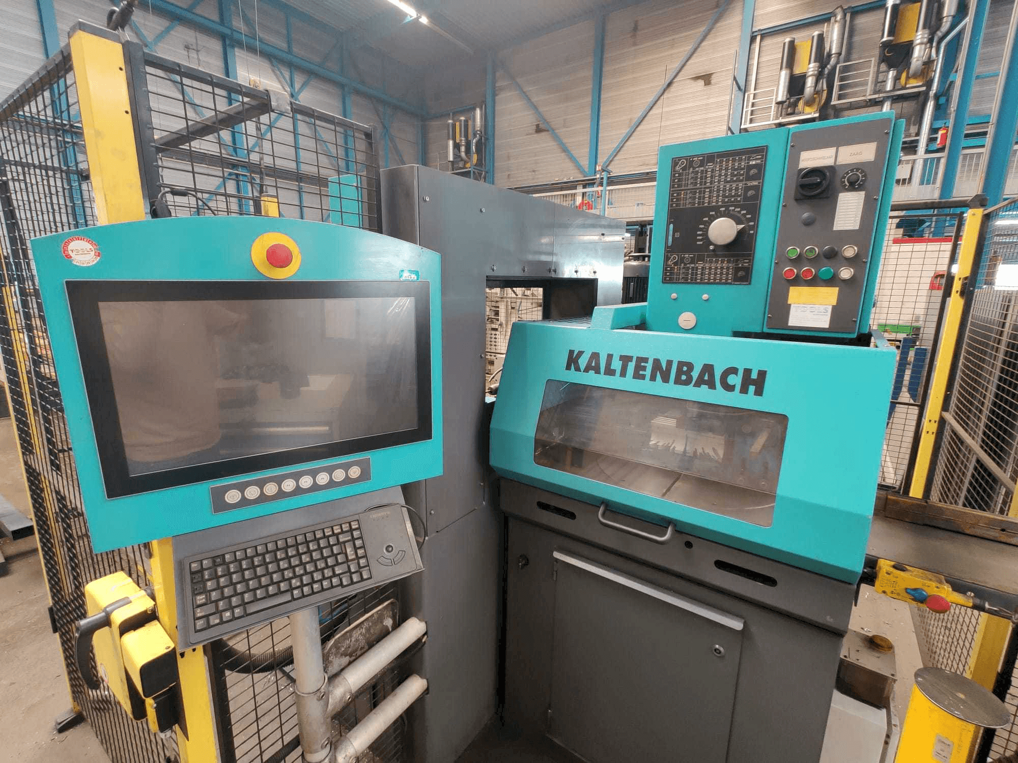 KALTENBACH KKS 450 + KBT 142 Mašinos vaizdas iš priekio