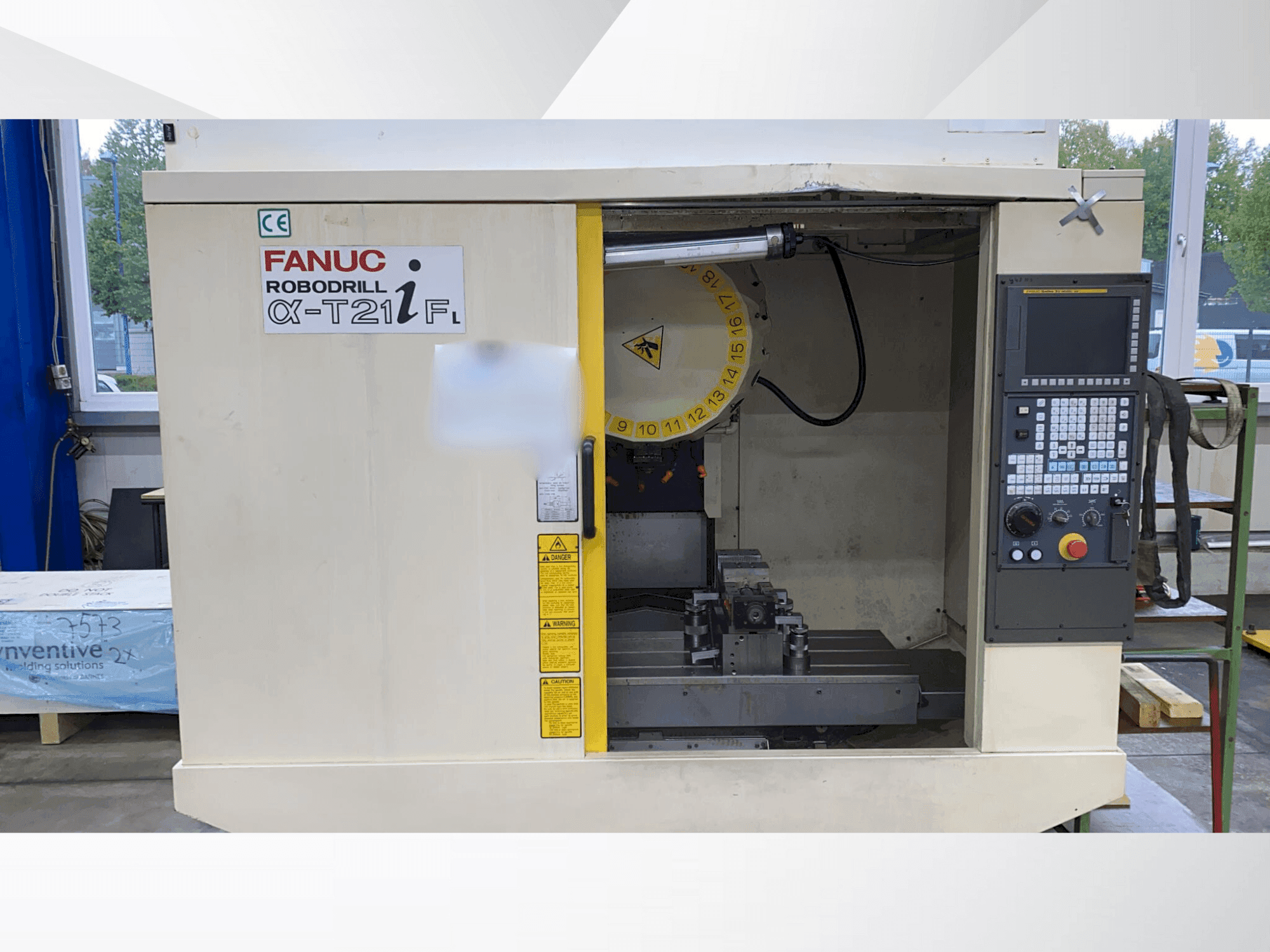 FANUC a-T21iFL Mašinos vaizdas iš priekio