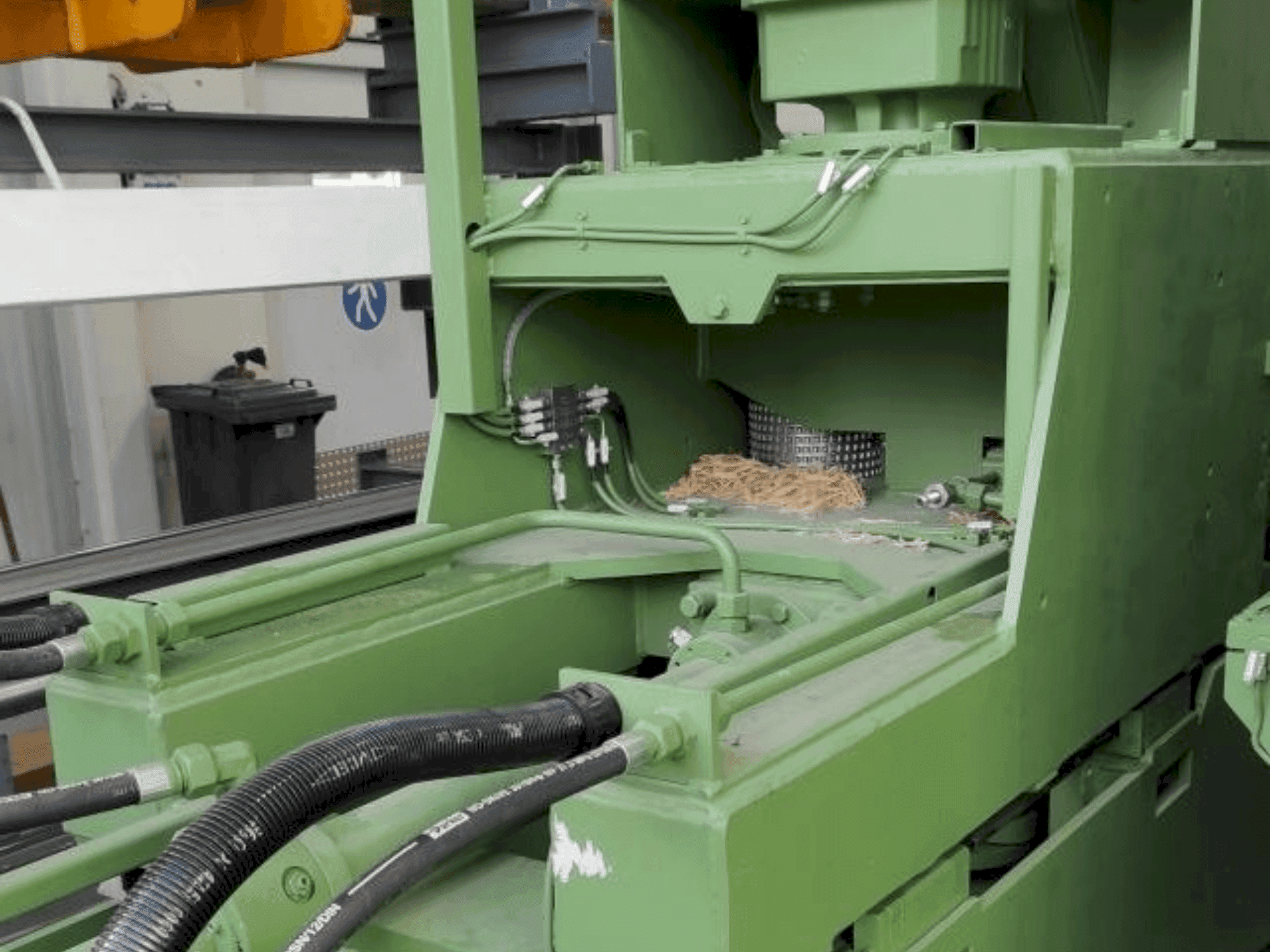 LINCK VZM & CSMA Mašinos vaizdas iš priekio