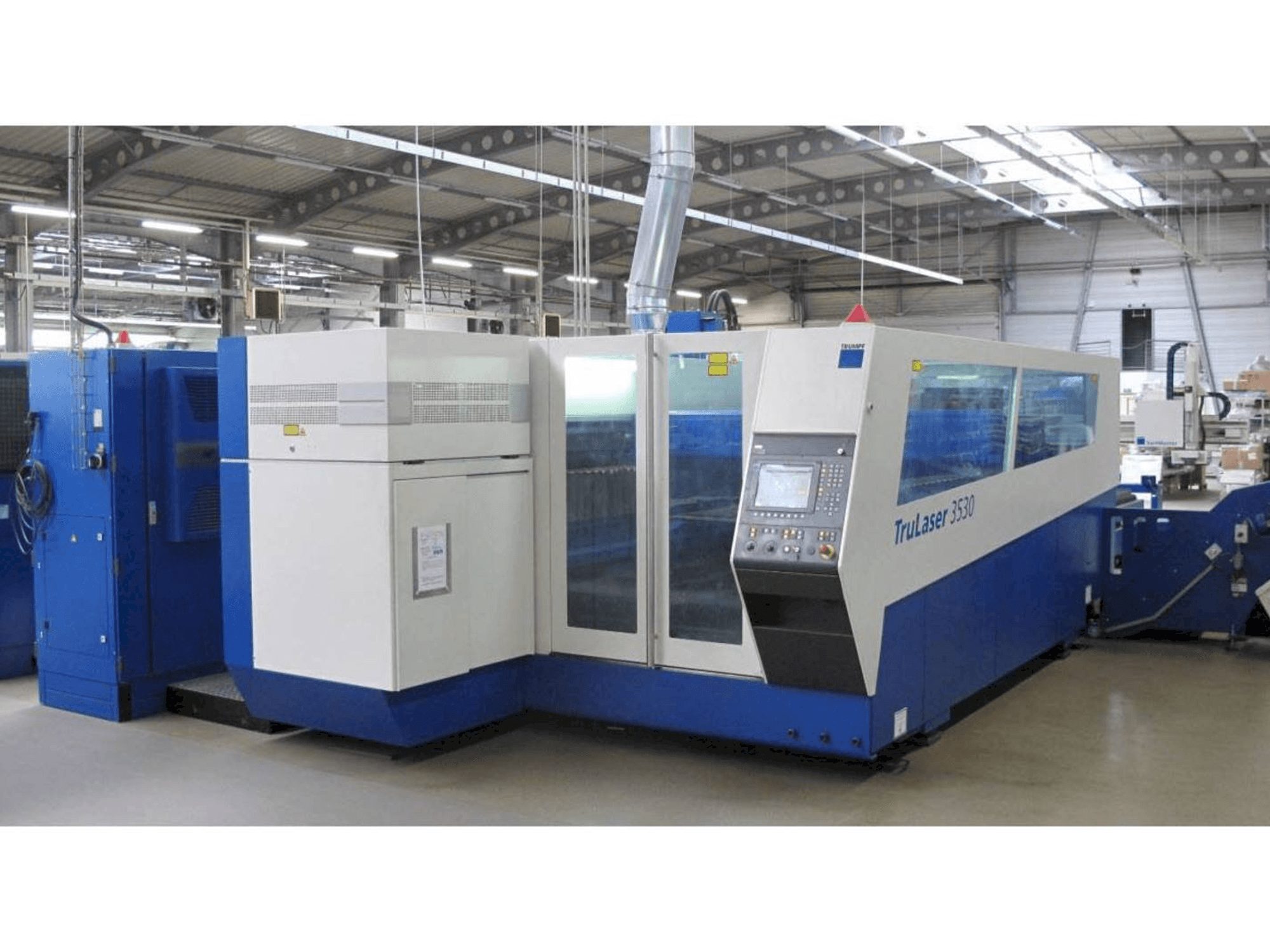 Trumpf TruLaser 3530 + Lift Master Mašinos vaizdas iš priekio