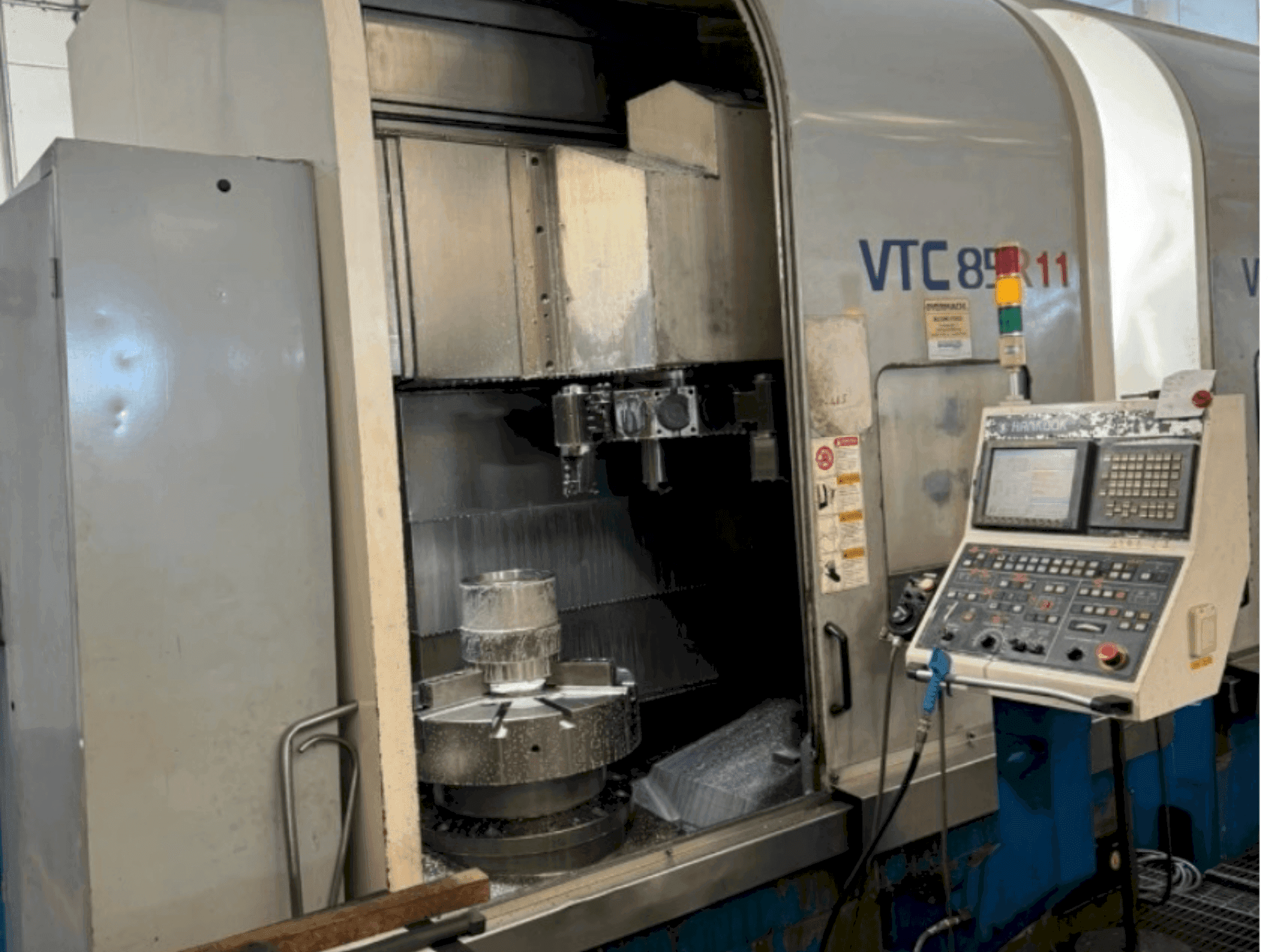 HANKOOK VTC 85 Mašinos vaizdas iš priekio