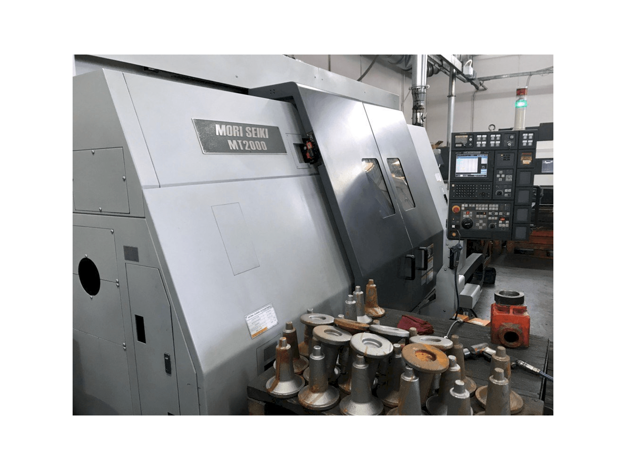 MORI SEIKI MT 2002 SZ Mašinos vaizdas iš priekio