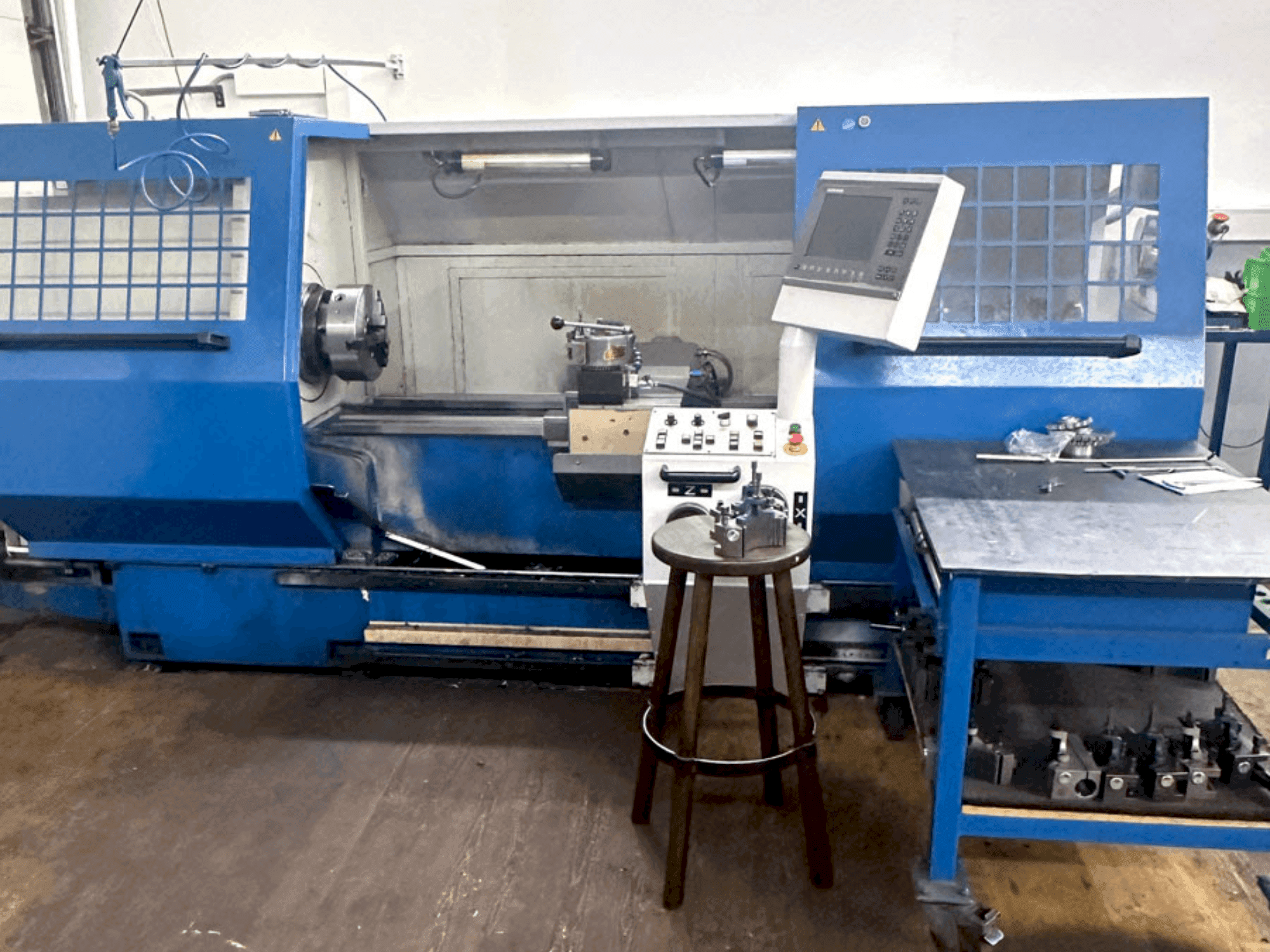 VOJUS Sotos 500/1500/CS Mašinos vaizdas iš priekio